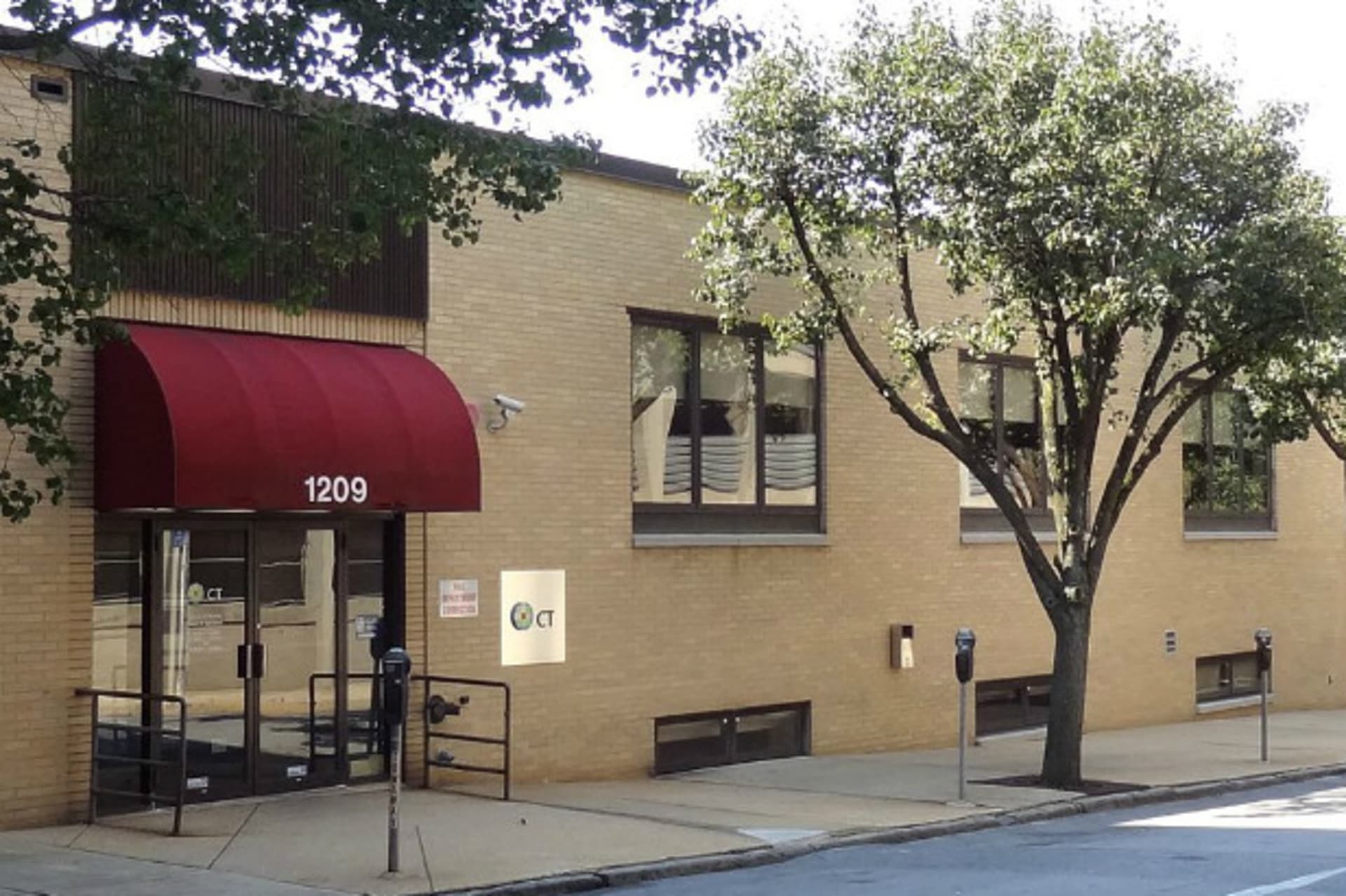 <p>1209 N. Orange Street in Wilmington, Delaware, is the legal address of over 285,000 separate businesses (Wikimedia Commons).</p>
