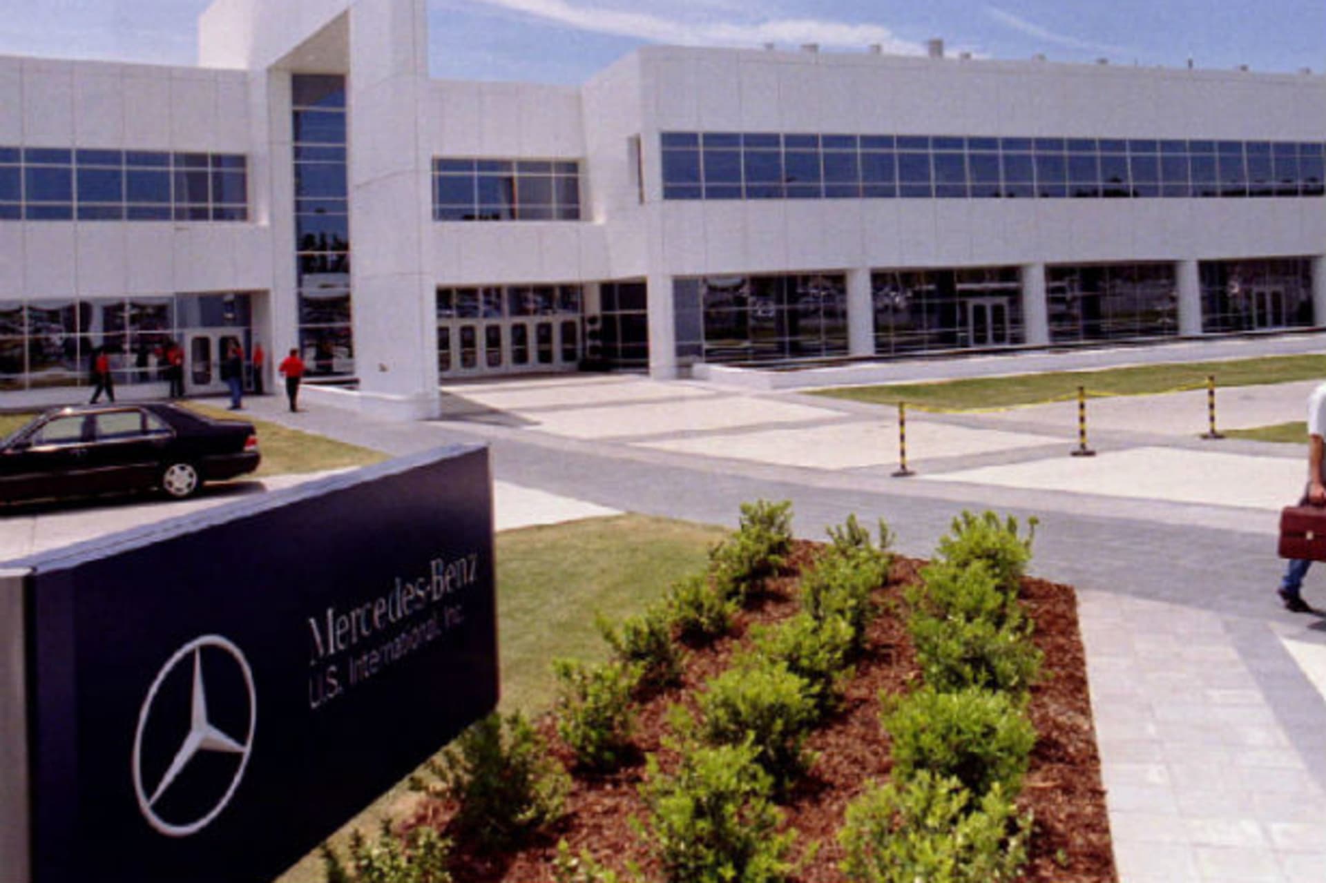 <p>A Mercedes Benz production facility in Tuscaloosa, Alabama (John Kuntz/Courtesy Reuters).</p>
