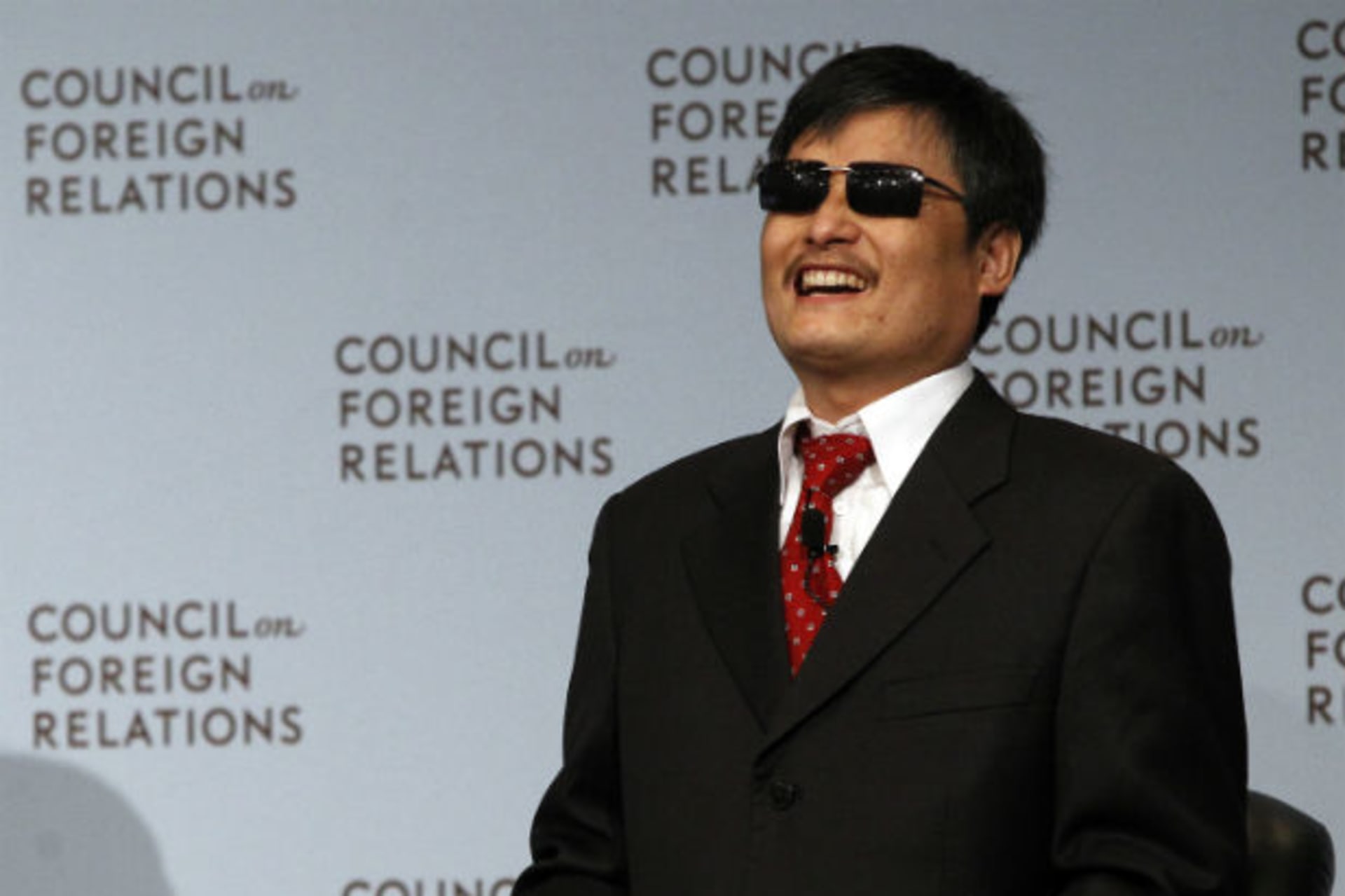 <p>Blind activist Chen Guangcheng smiles at the Council on Foreign Relations in New York (Eric Thayer/Courtesy Reuters).</p>
