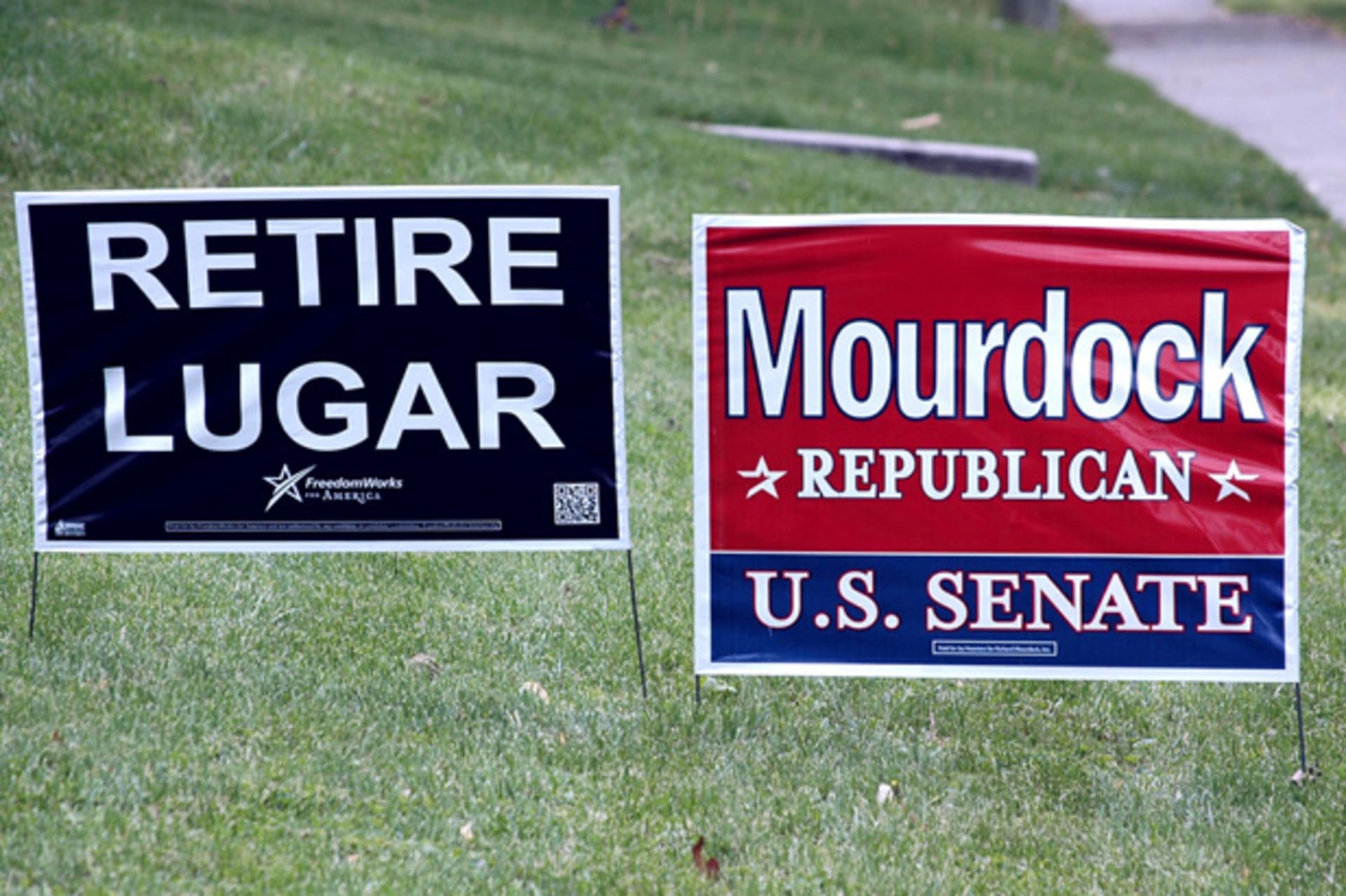 <p>Yard signs in Indiana. (kennethkonica/Flickr)</p>
