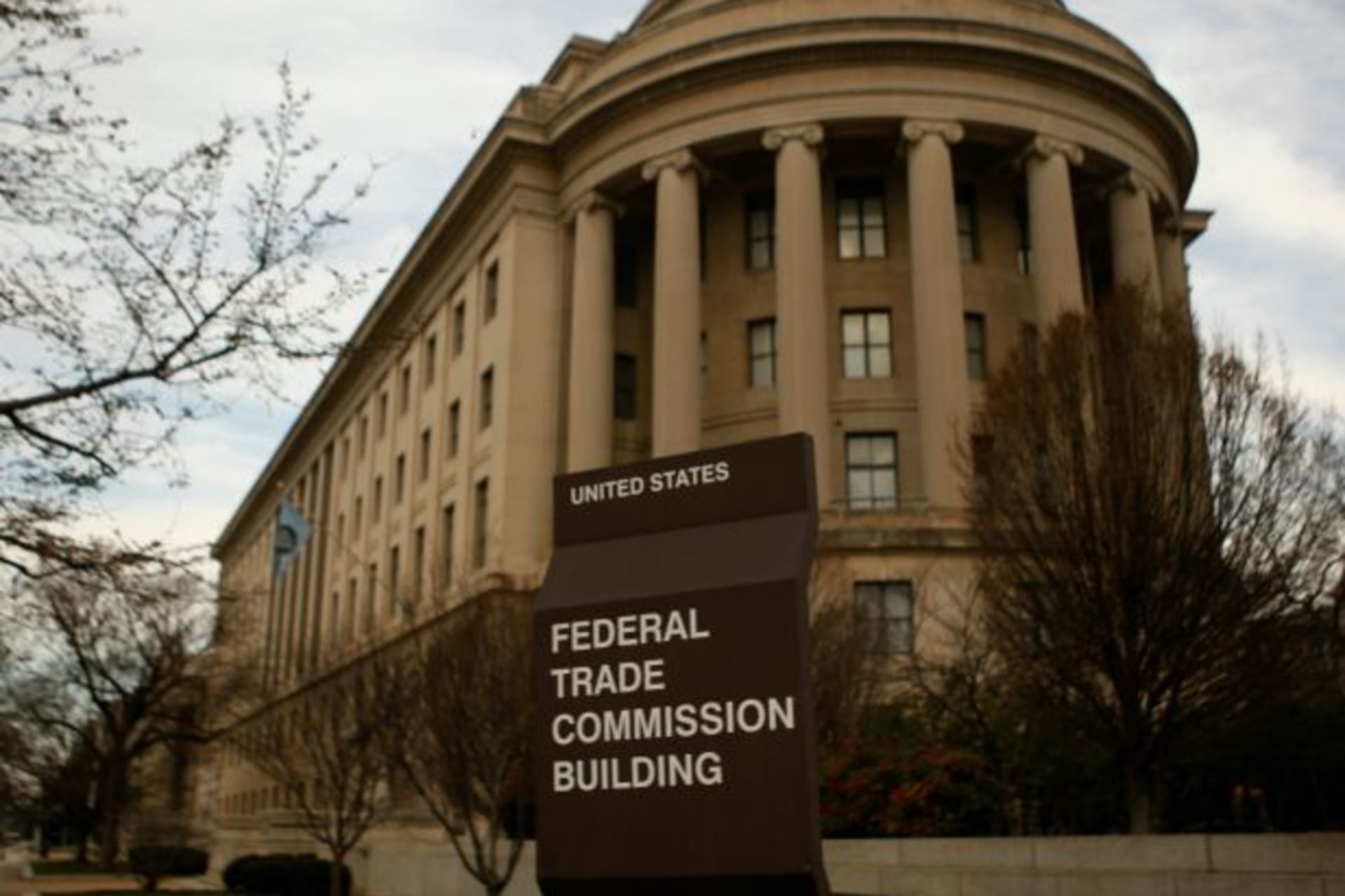 <p>FTC Net Politics Cyber CFR</p>
