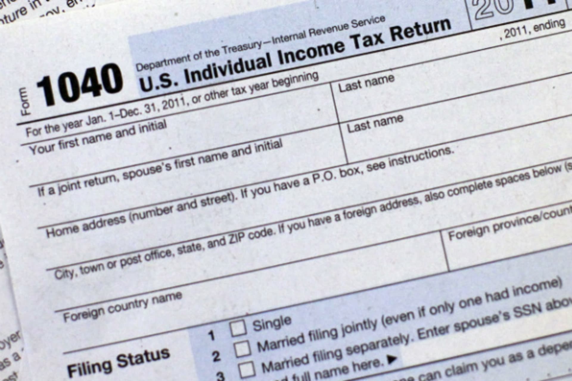 <p>A 2011 U.S. Individual Income Tax Return Form. (Shannon Stapleton/Courtesy Reuters)</p>

