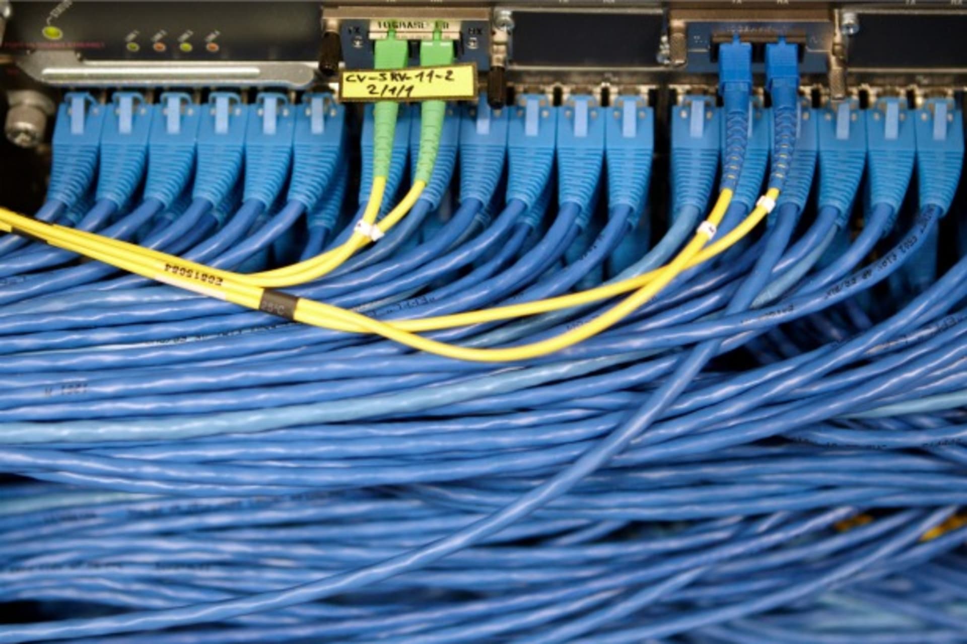 <p>CFR Net Politics Cyber</p>
