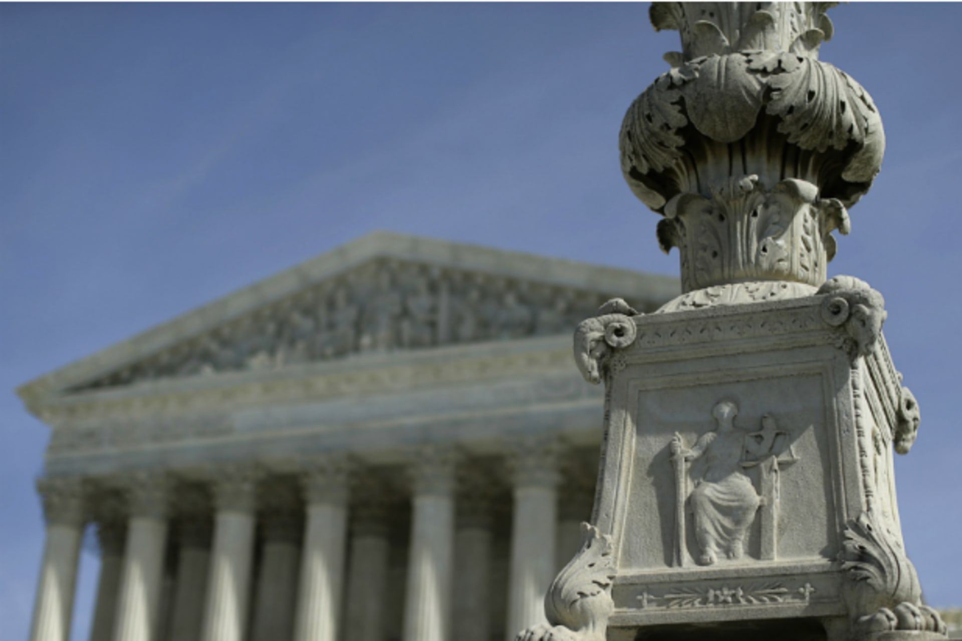 <p>The exterior of the U.S. Supreme Court (Reuters/Gary Cameron)</p>
