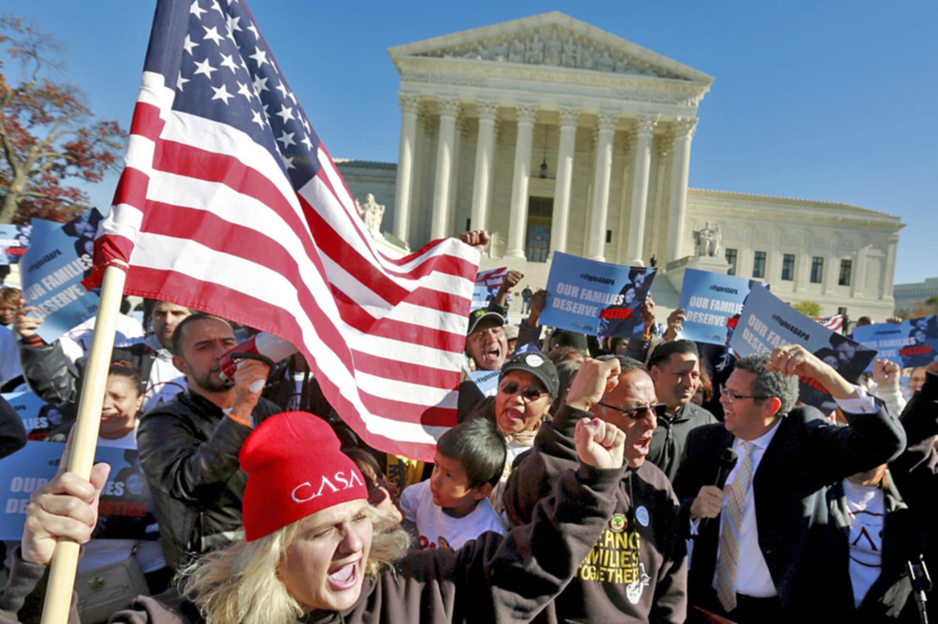 <p>Immigrants and community leaders rally in front of the U.S. Supreme Court in November 2015.</p>
