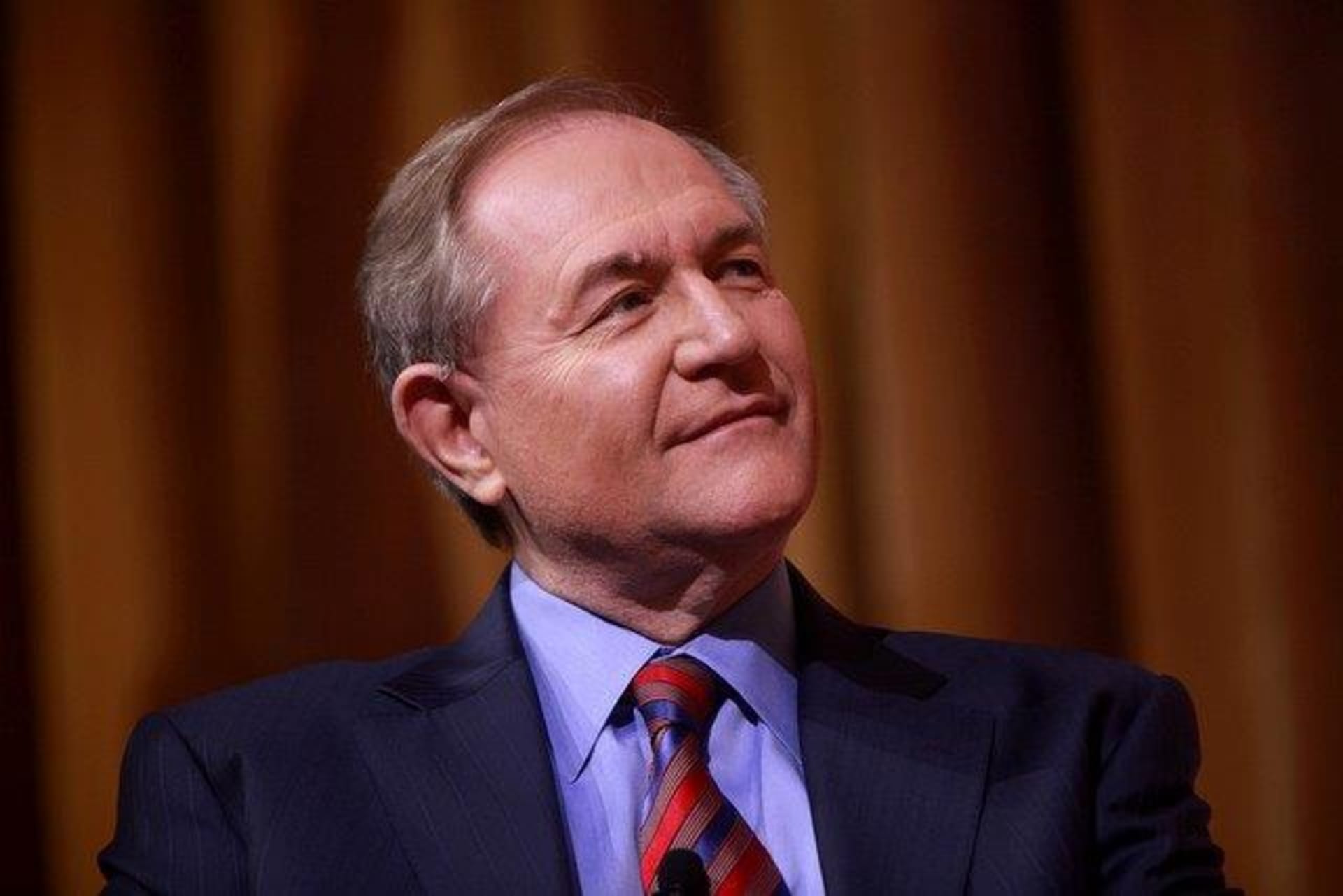 <p>Former Governor Jim Gilmore of Virginia speaking at the 2014 Conservative Political Action Conference (CPAC).</p>