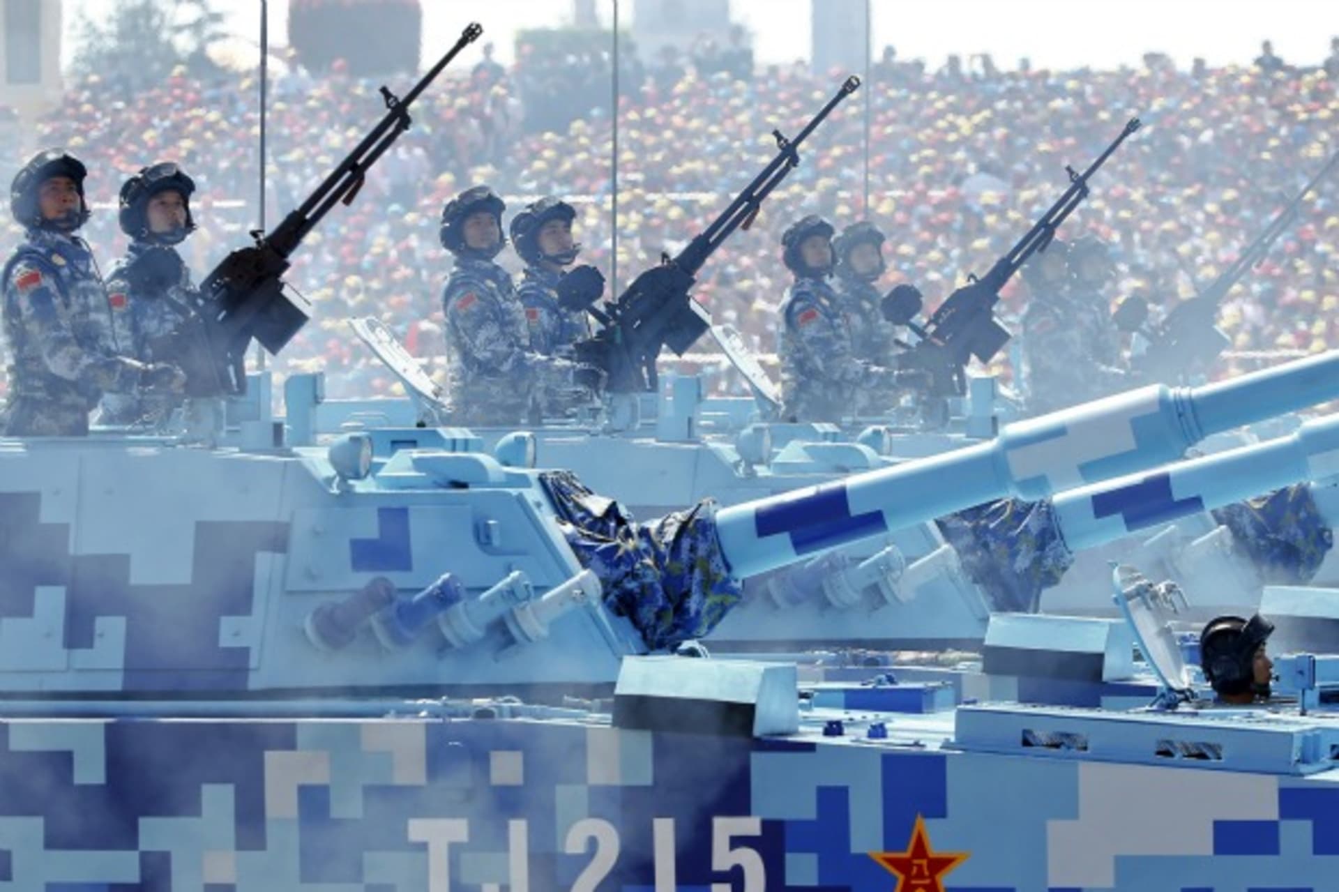 <p>China-PLAN-parade</p>
