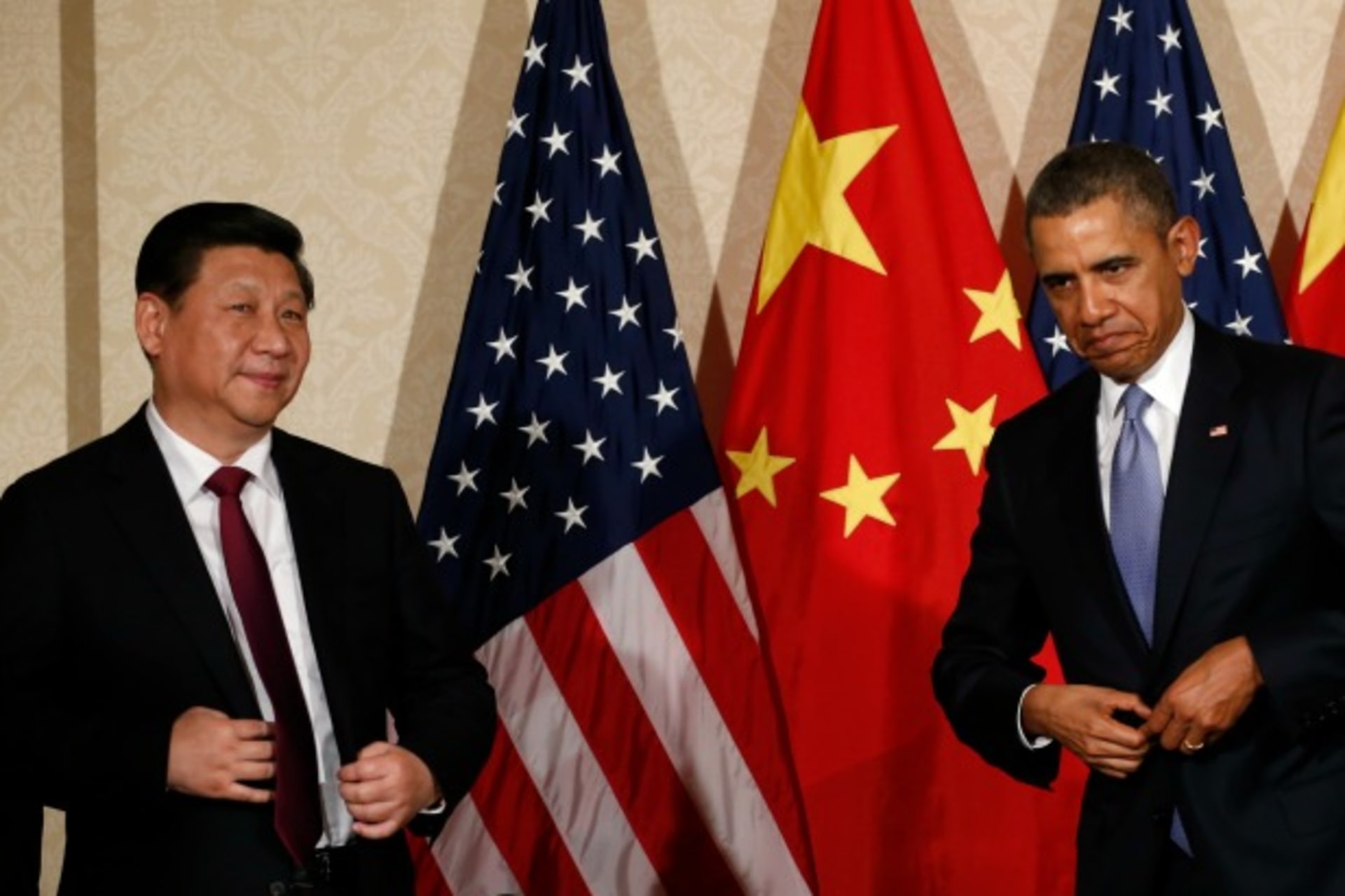 <p>U.S. President Barack Obama (R) meets China’s President Xi Jinping, on the sidelines of a nuclear security summit, in The Hagu…ssia, which joined in 1998 to form the G8. REUTERS/Kevin Lamarque (NETHERLANDS – Tags: POLITICS TPX IMAGES OF THE DAY PROFILE)</p>
