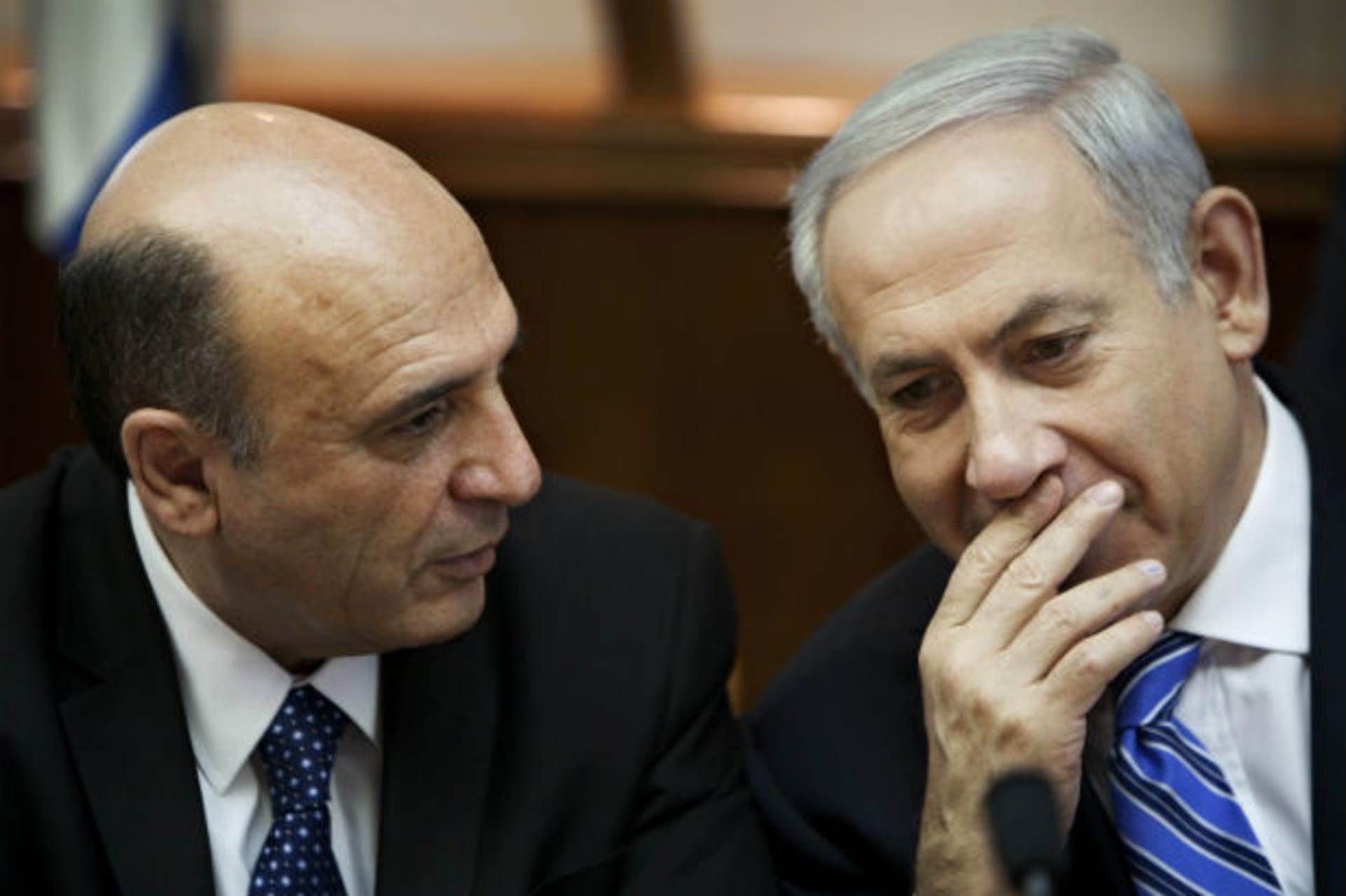 Israel's prime minister Benjamin Netanyahu and newly appointed vice premier Shaul Mofaz attend the weekly cabinet meeting in Jerusalem on May 13, 2012 (Oded Balilty/Courtesy Reuters).