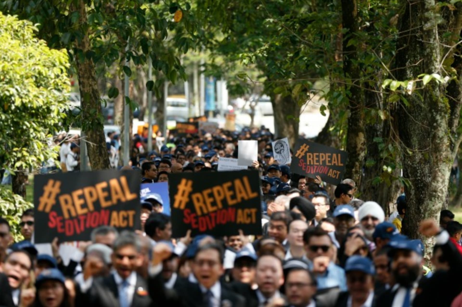 <p>malaysia lawyer protest march</p>
