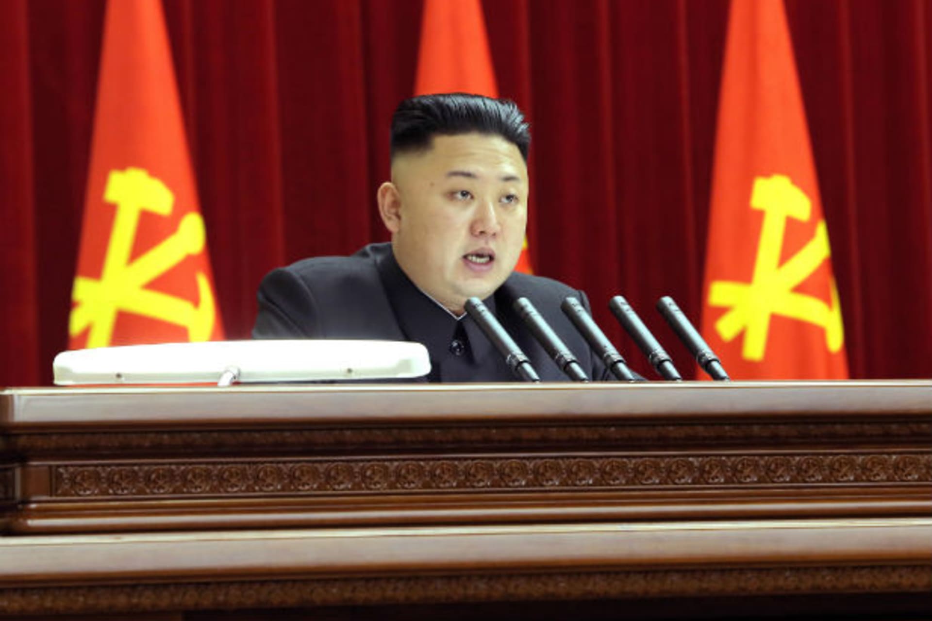 <p>In a plenary meeting of the Workers’ Party of Korea on March 31, 2013, North Korean leader Kim Jong Un first announced the dual policy to pursue economic development and continue its nuclear program.</p>