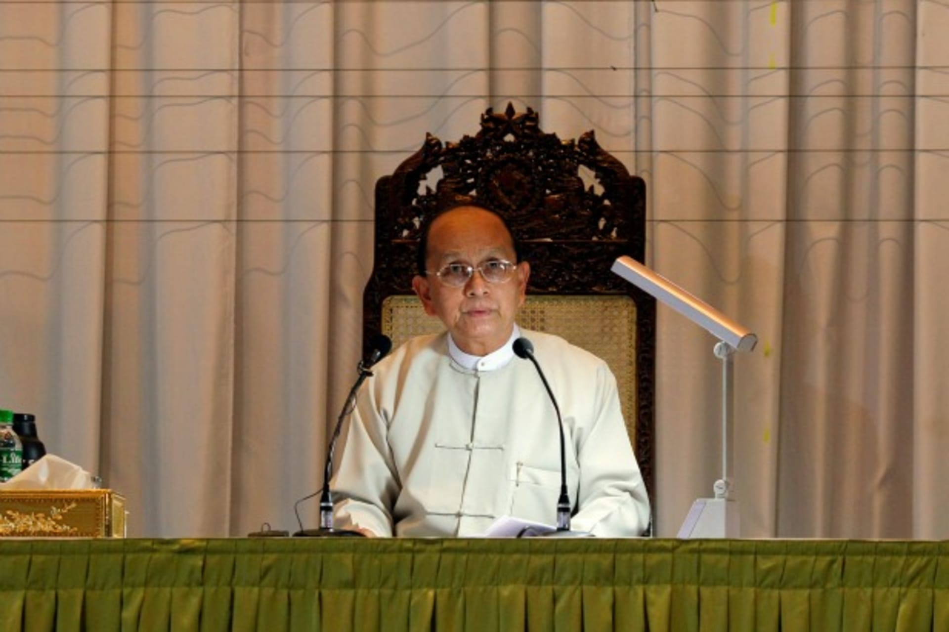 <p>Myanmar’s President Thein Sein talks during a meeting with representatives from civil societies at the Yangon Region Parliament Building in Yangon on January 20, 2013.</p>
