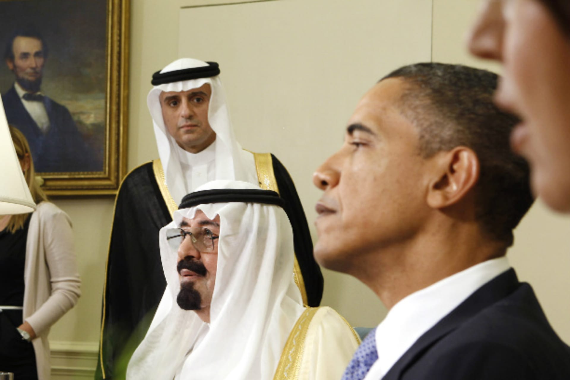 U.S. president Barack Obama (R) meets with King Abdullah of Saudi Arabia in the Oval Office of the White House in Washington June 29, 2010 (Downing/Courtesy Reuters).