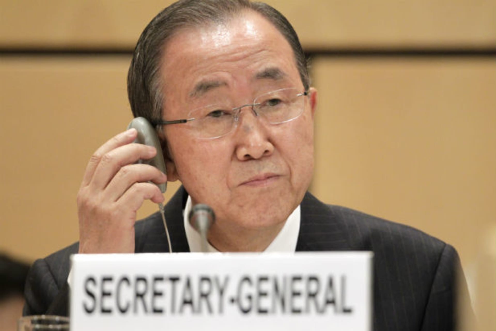 <p>United Nations Secretary-General Ban Ki-moon addresses the sixty-fifth session of the UNHCR’s Executive Committee meeting in Geneva, Switzerland, on October 1, 2014.</p>
