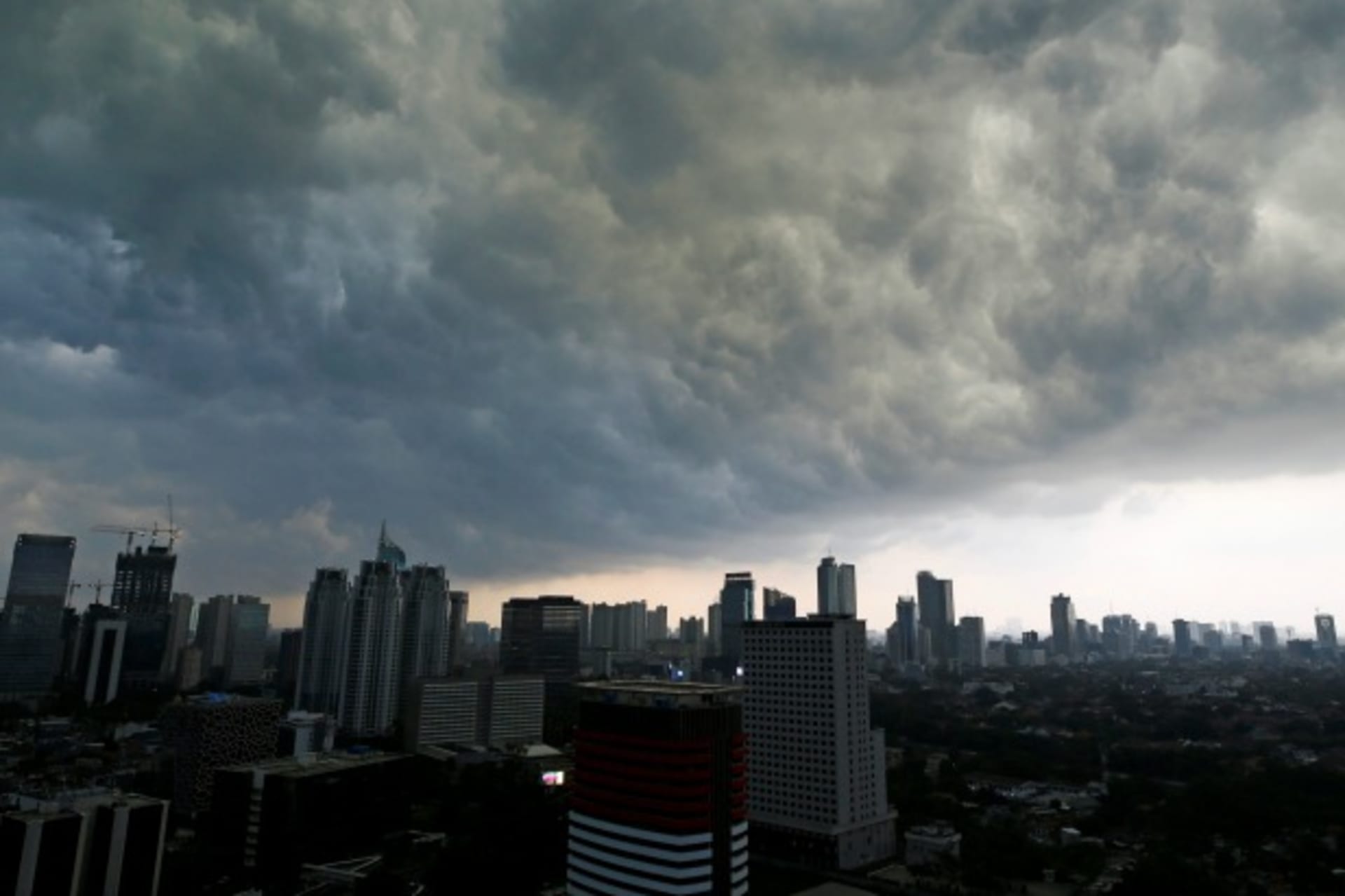 <p>indonesia</p>
