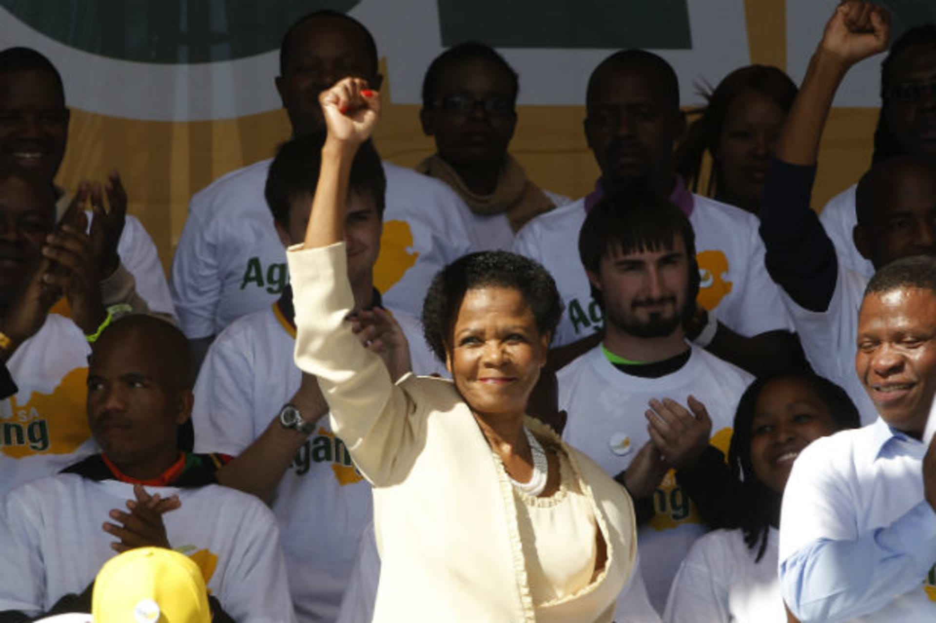 Anti-apartheid activist Mamphela Ramphele launches her new political party "Agang" to challenge South Africa's ruling African National Congress (ANC) in Pretoria, June 22, 2013. (Mike Hutchings/Courtesy Reuters)