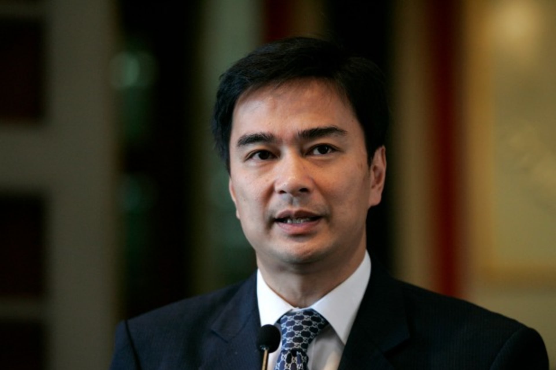 <p>Abhisit-Vejjajiva</p>
