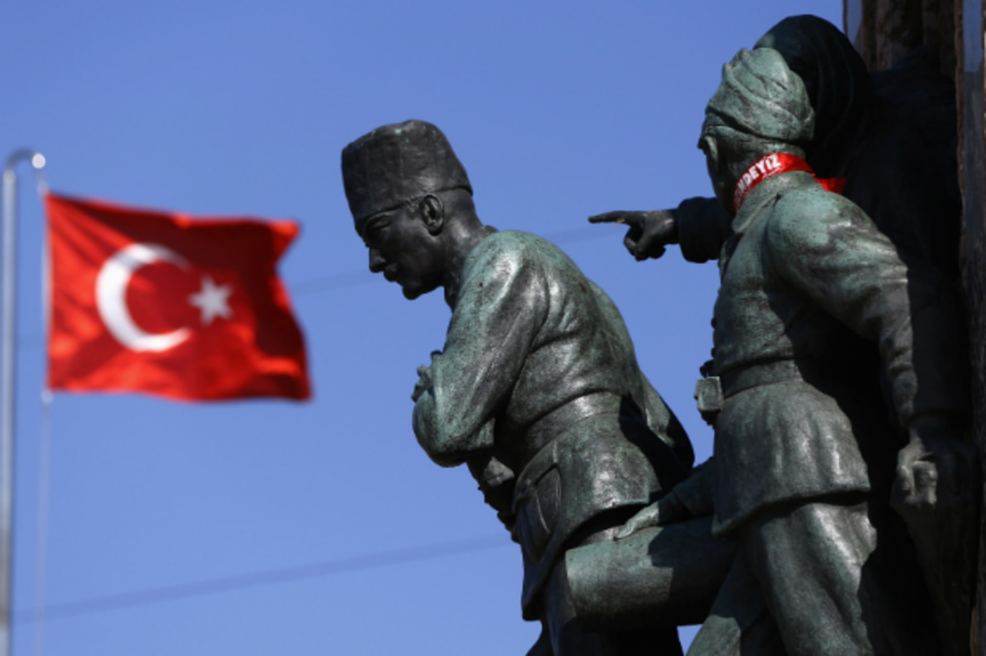 TurkeySpiesLikeUS_CROPPEd