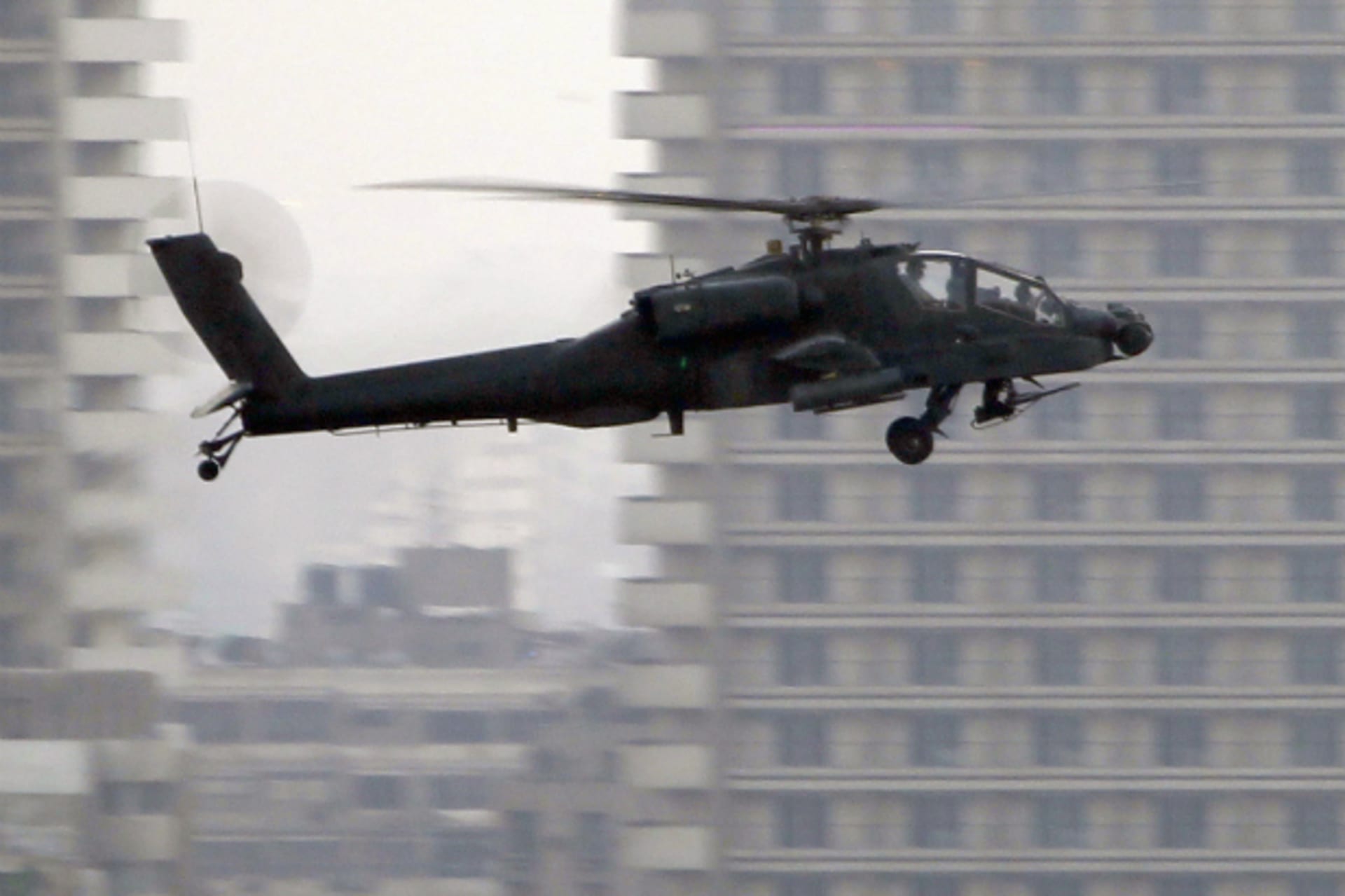 apache-CROPPED