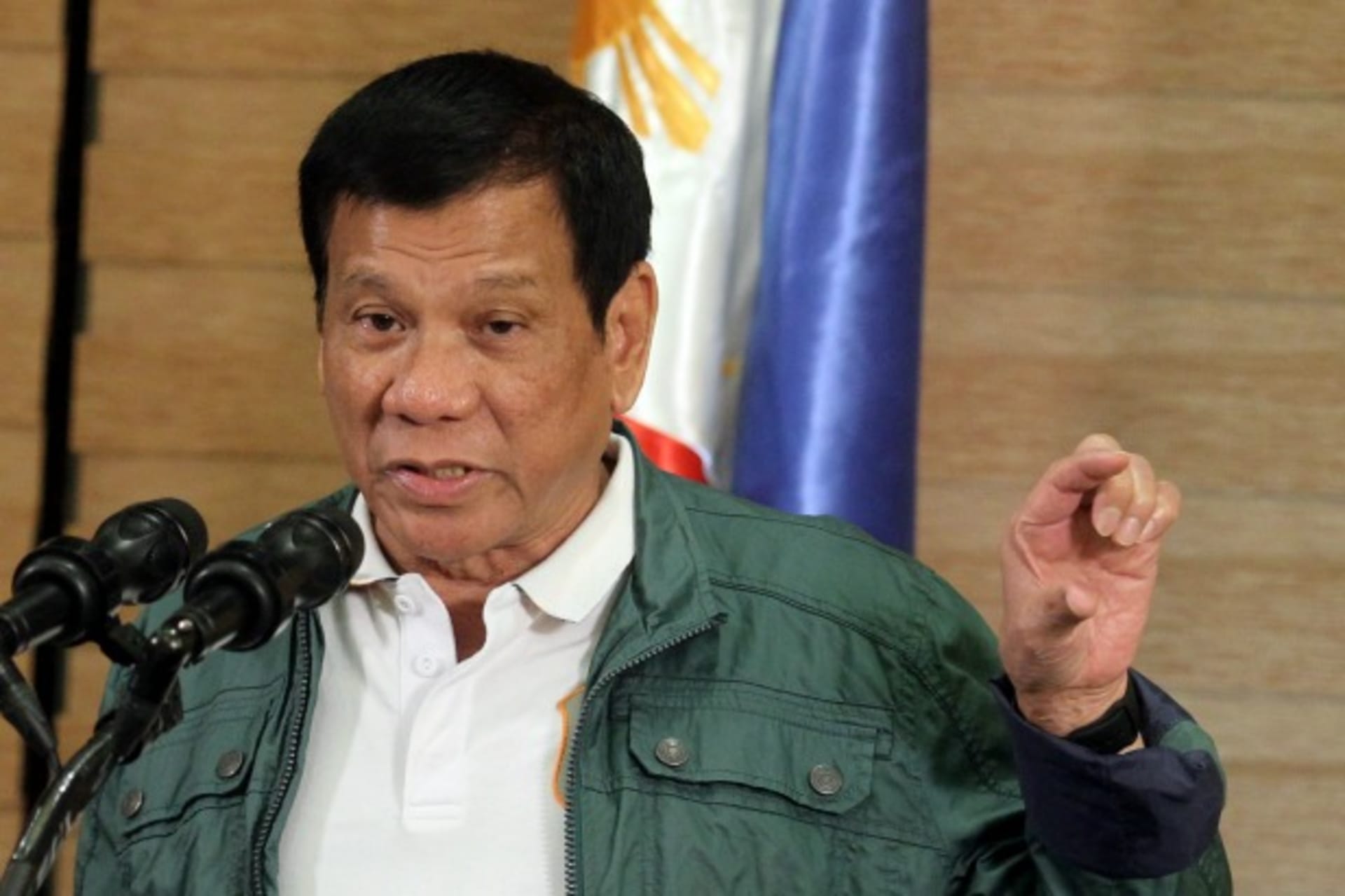 <p>duterte-abu-sayyaf</p>
