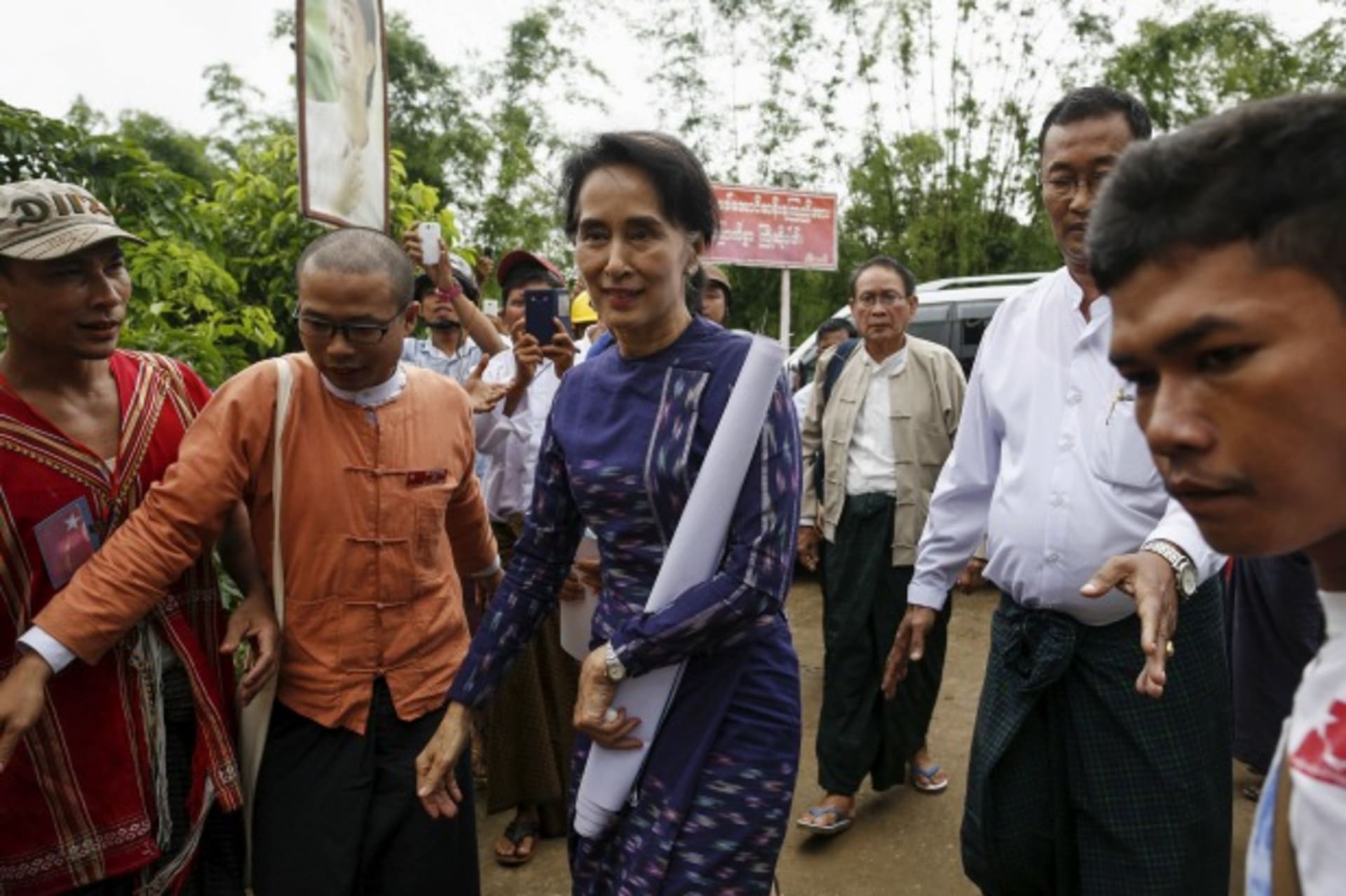 <p>aung-san-suu-kyi-elections</p>
