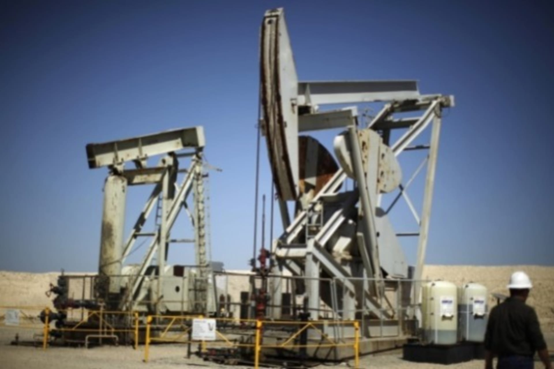 <p>Pump jacks drill for oil in US energy boom</p>
