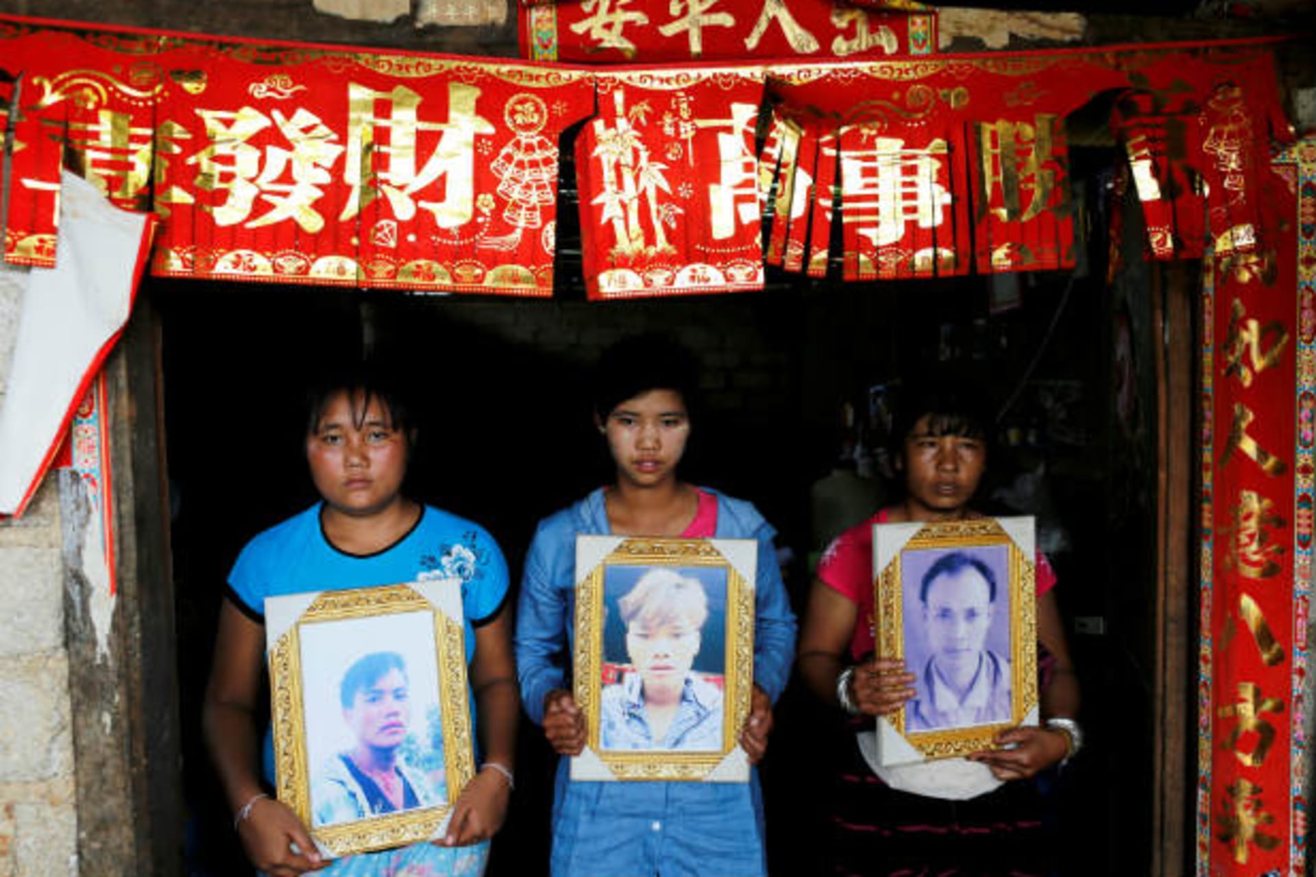<p>Women Burma Myanmar</p>