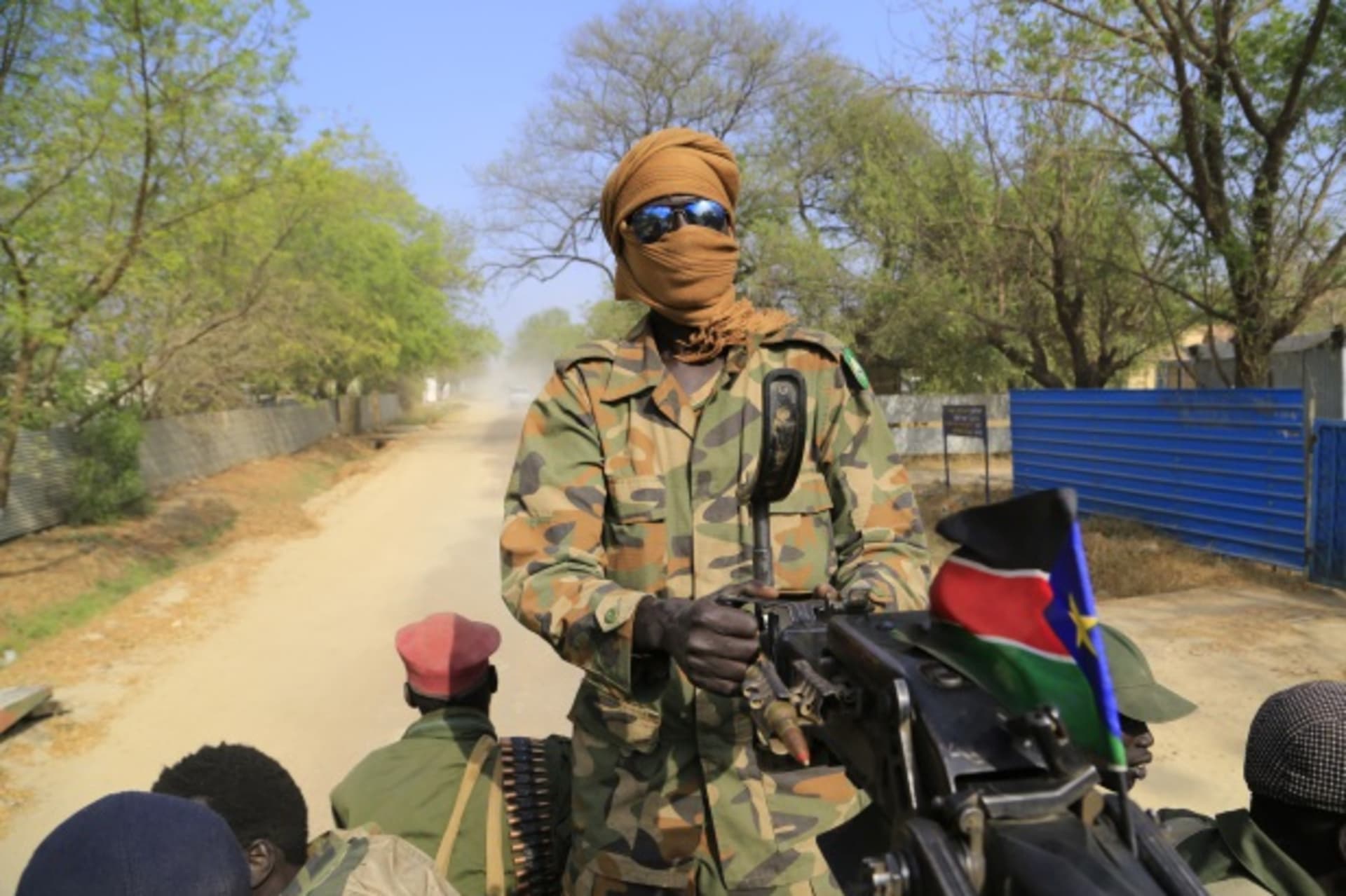 south-sudan-soldier-RTX16XLJ-copy