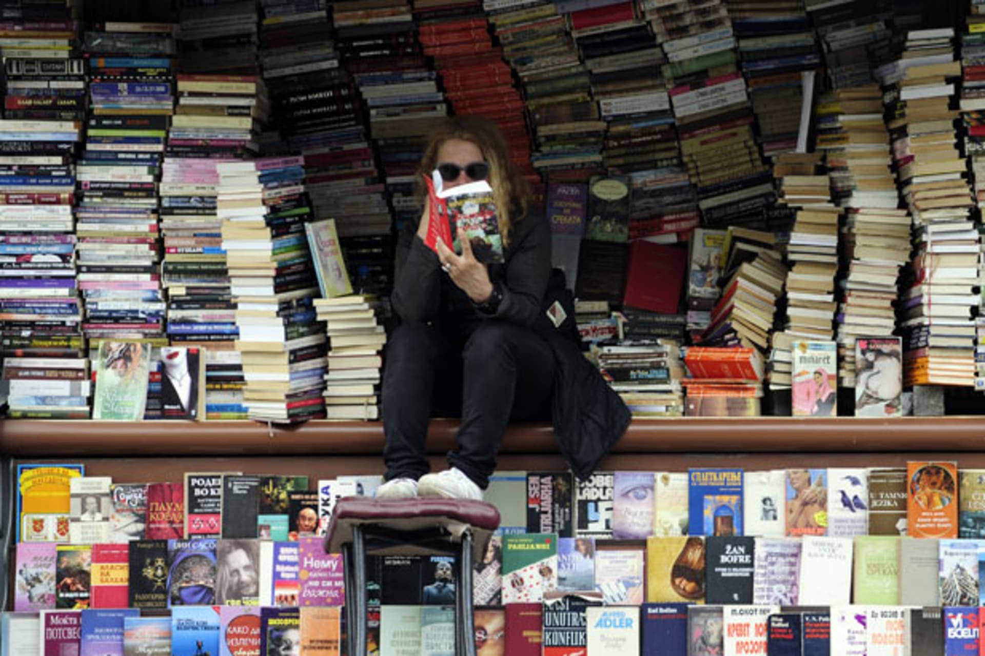 <p>Summer Reading Books Bookstore</p>
