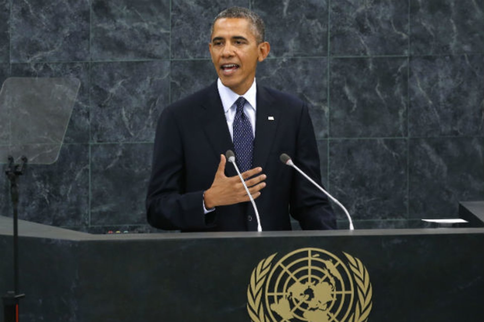 <p>U.S. President Barack Obama addresses the United Nations General Assembly in New York on September 24, 2013.</p>
