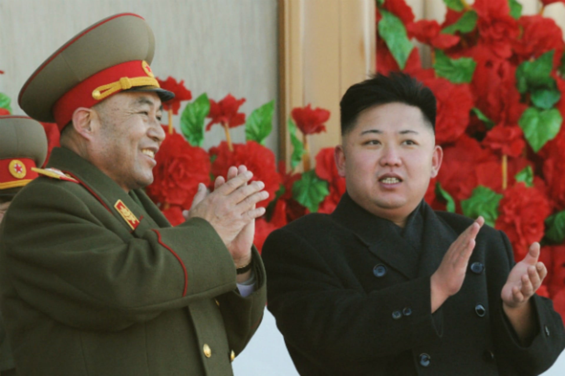 7.17.12_Mising Man_Ri Yong-ho and Kim Jong-un