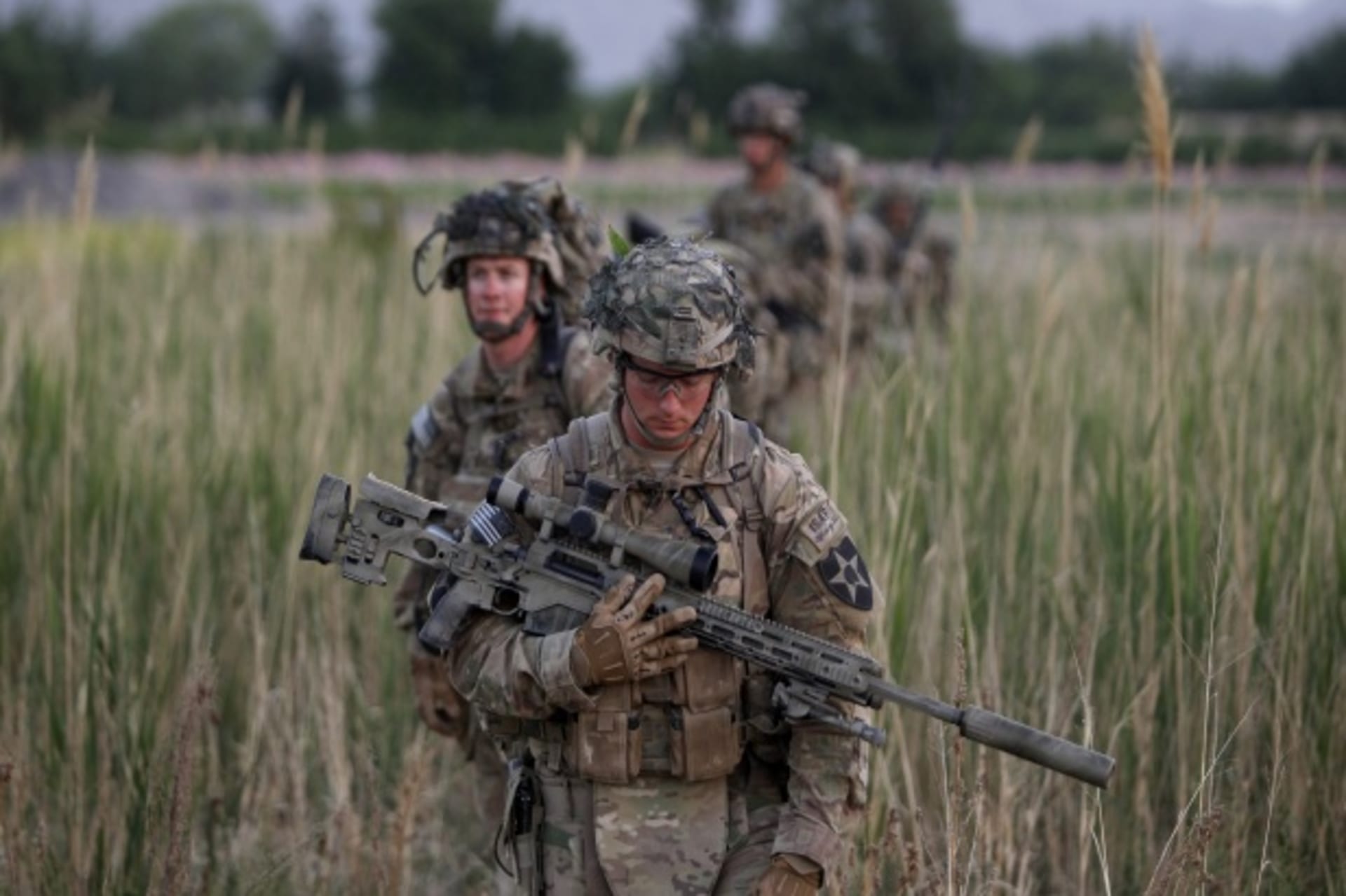 <p>U.S. soldiers with patrol the Zharay district in southern Afghanistan on April 24, 2012 (Courtesy Reuters/Baz Ratner).</p>
