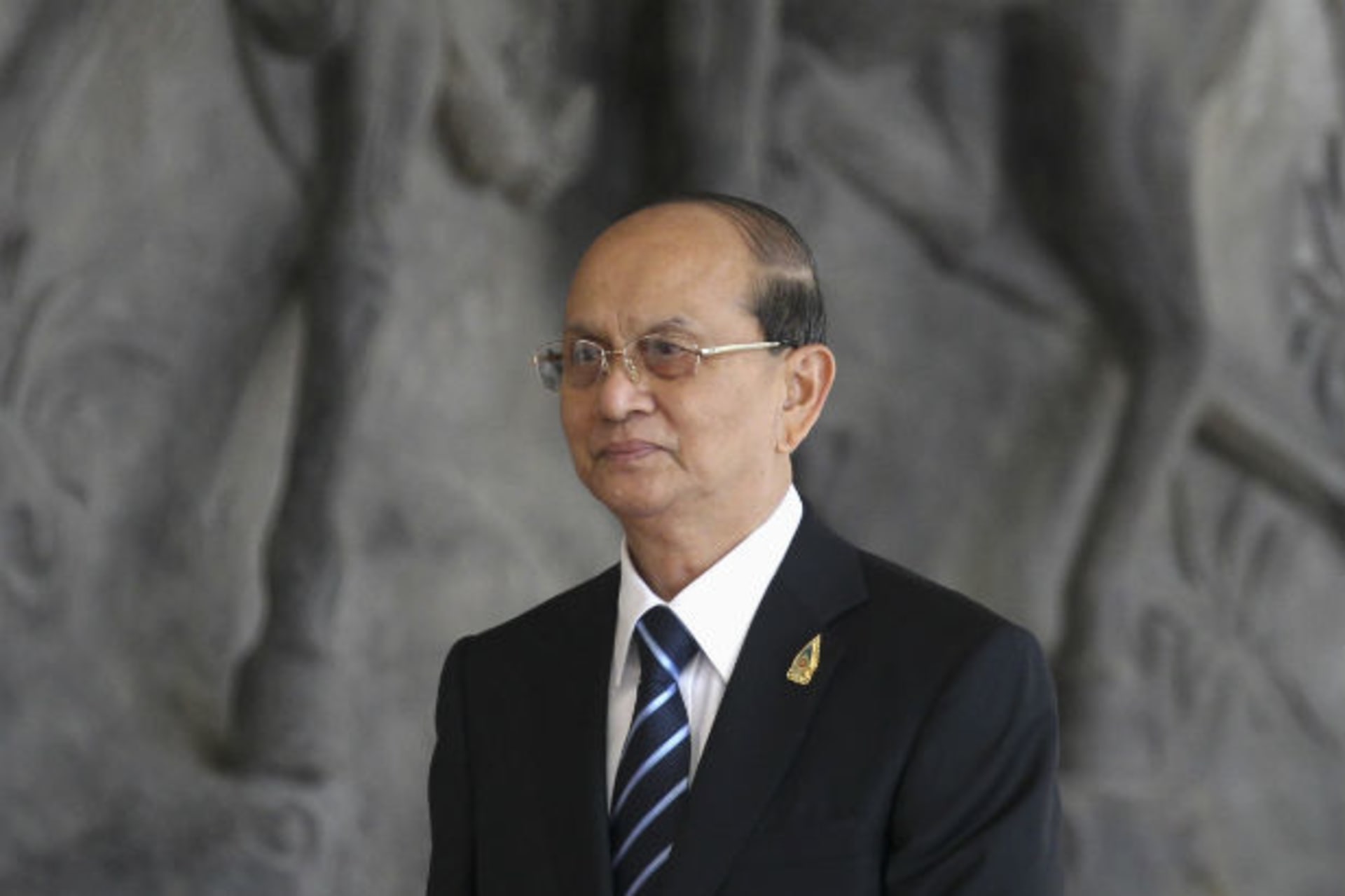 <p>Myanmar’s president Thein Sein arrives at the Bali Nusa Dua Convention Center before the opening ceremony of the ASEAN Summit in Nusa Dua, Bali on November 17, 2011.</p>
