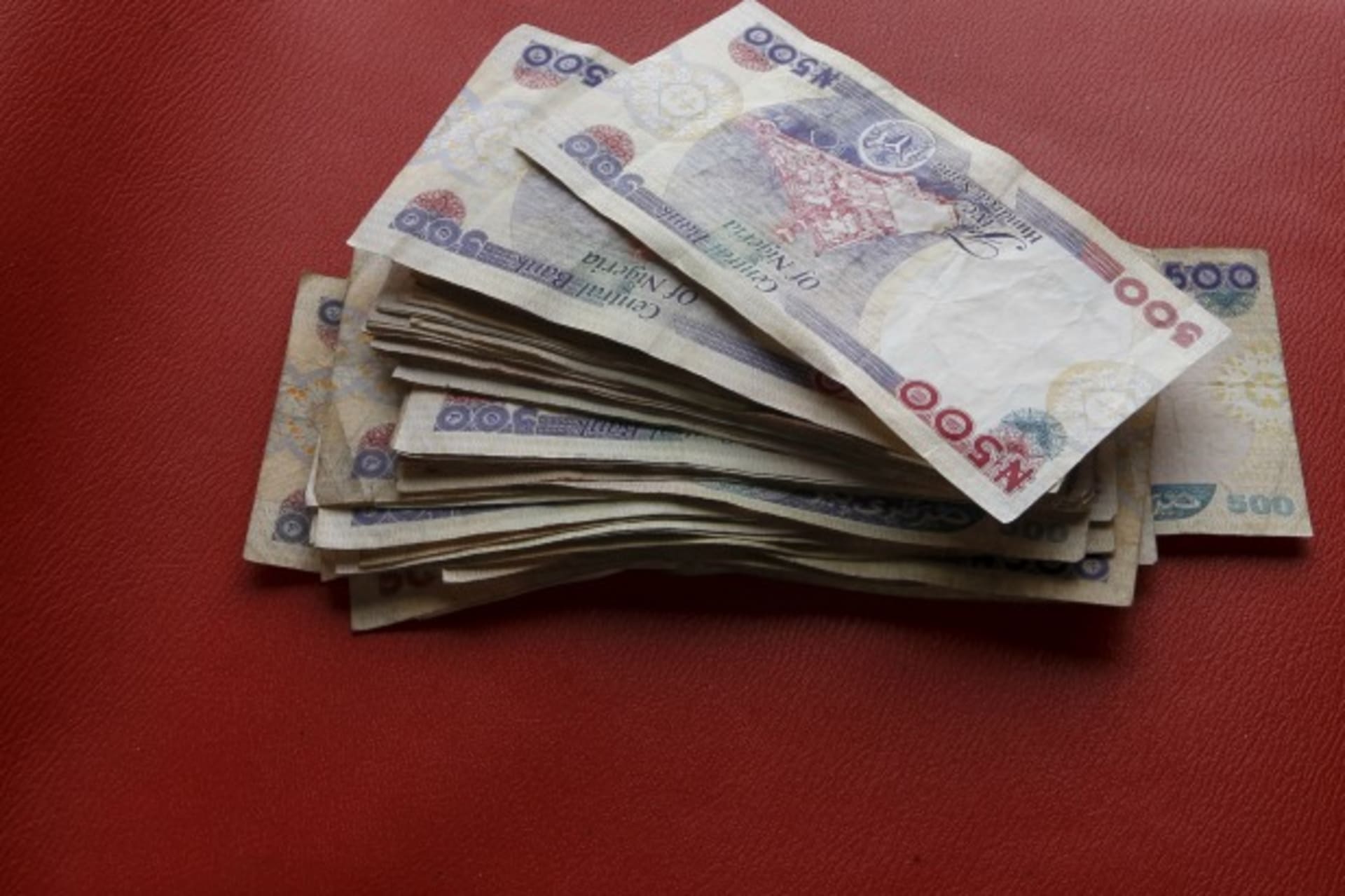 Naira-bond piece