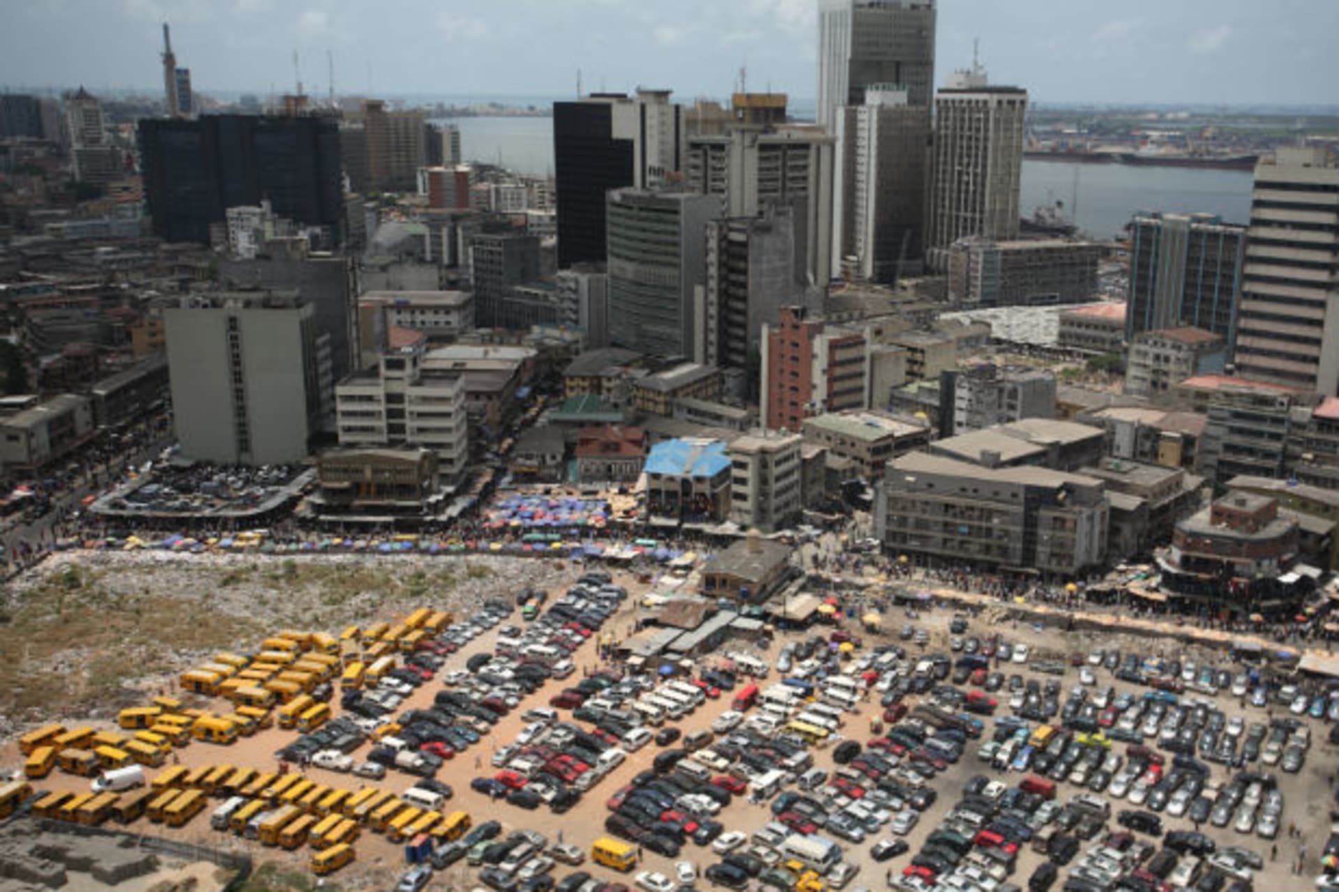 An aerial view shows the central business district in Nigeria's commercial capital of Lagos, April 7, 2009.