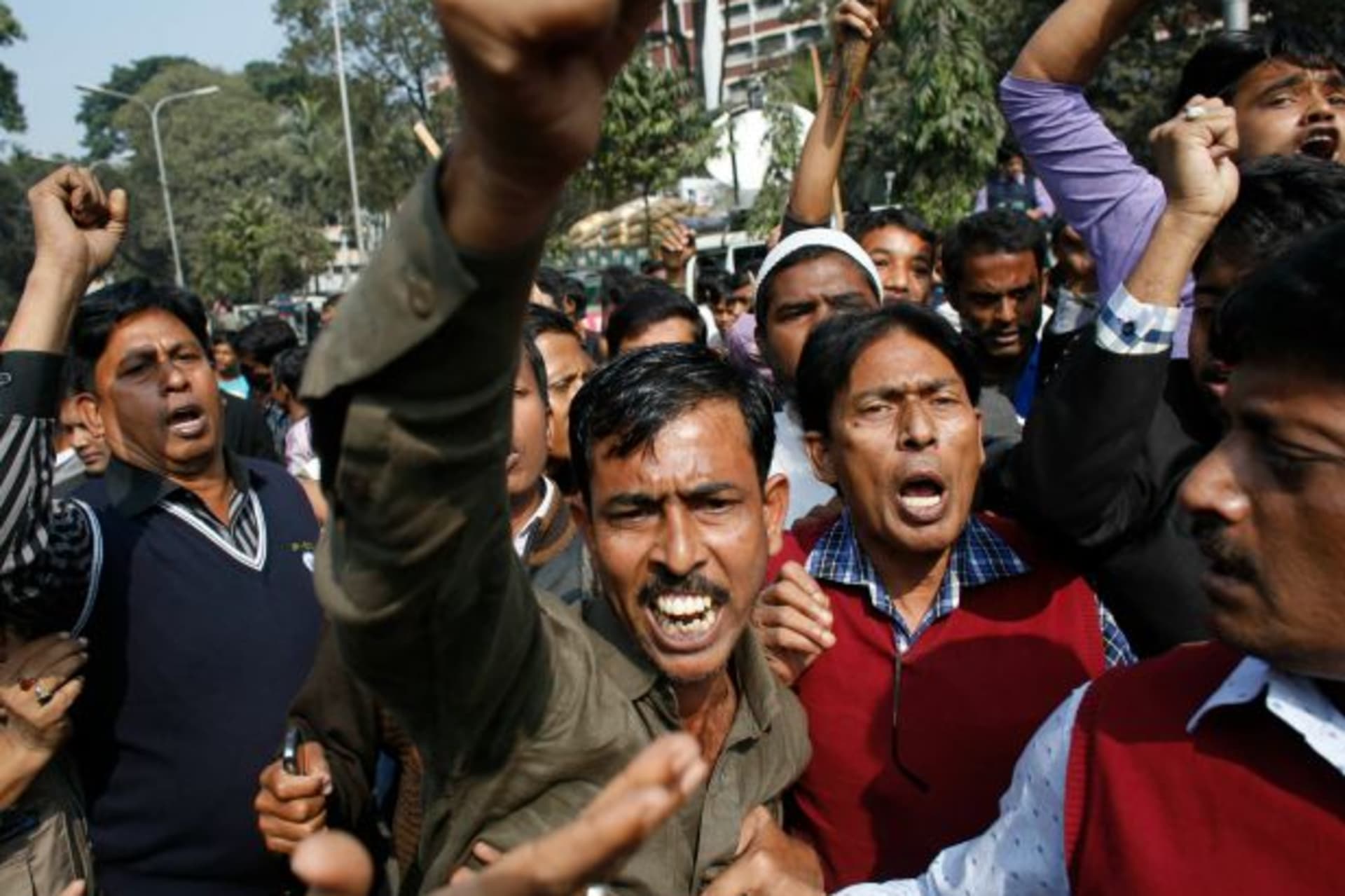 <p>bangladesh-protests</p>
