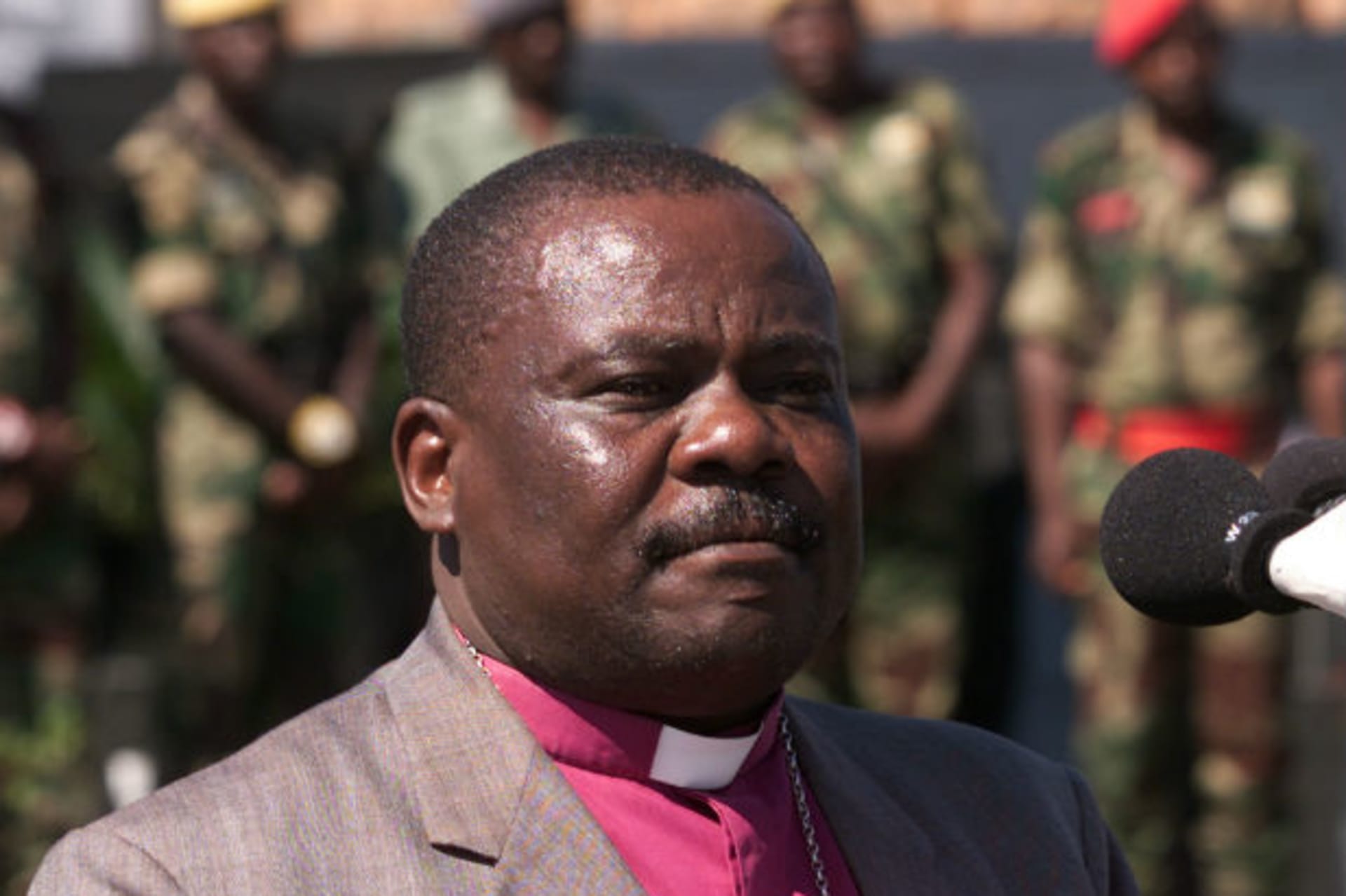 File photo of Zimbabwe Anglican Bishop Kunonga. 26/10/2003.