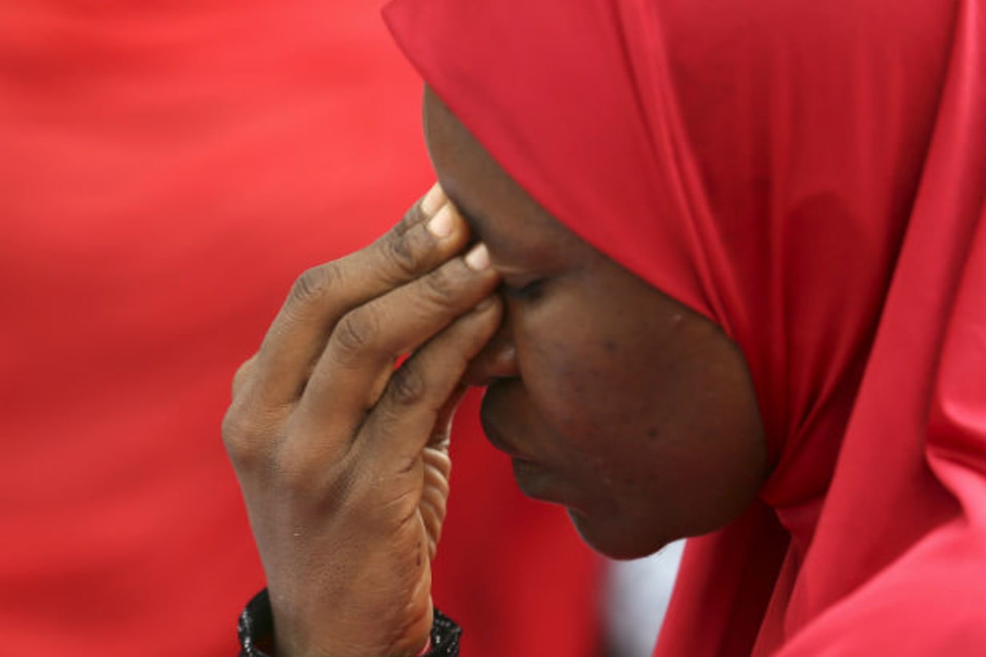 A woman takes part in a protest for the release of the abducted secondary school girls in the remote village of Chibok, during a sit-in protest at the Unity fountain Abuja, May 12, 2014.