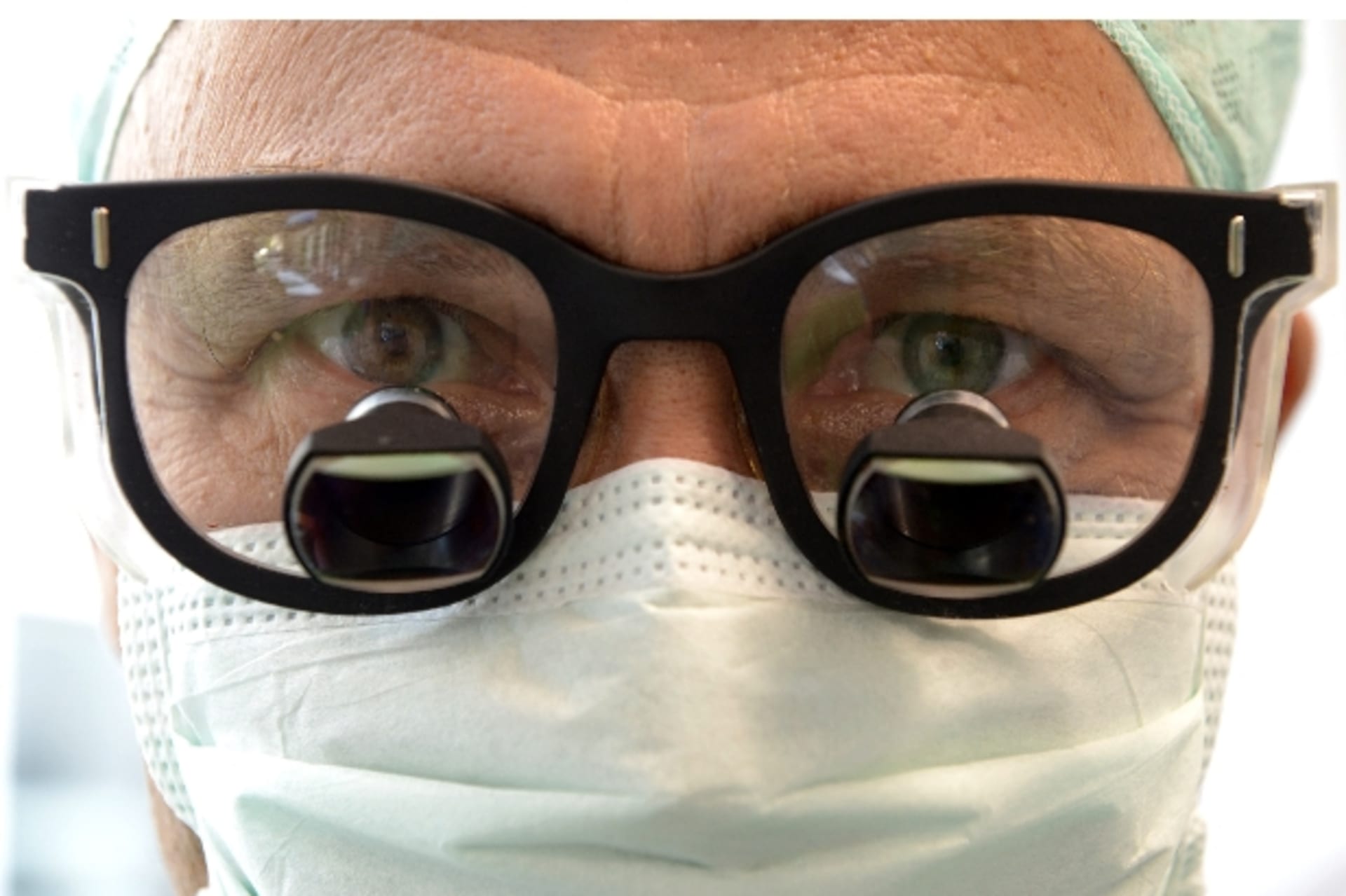 <p>Surgeon poses</p>
