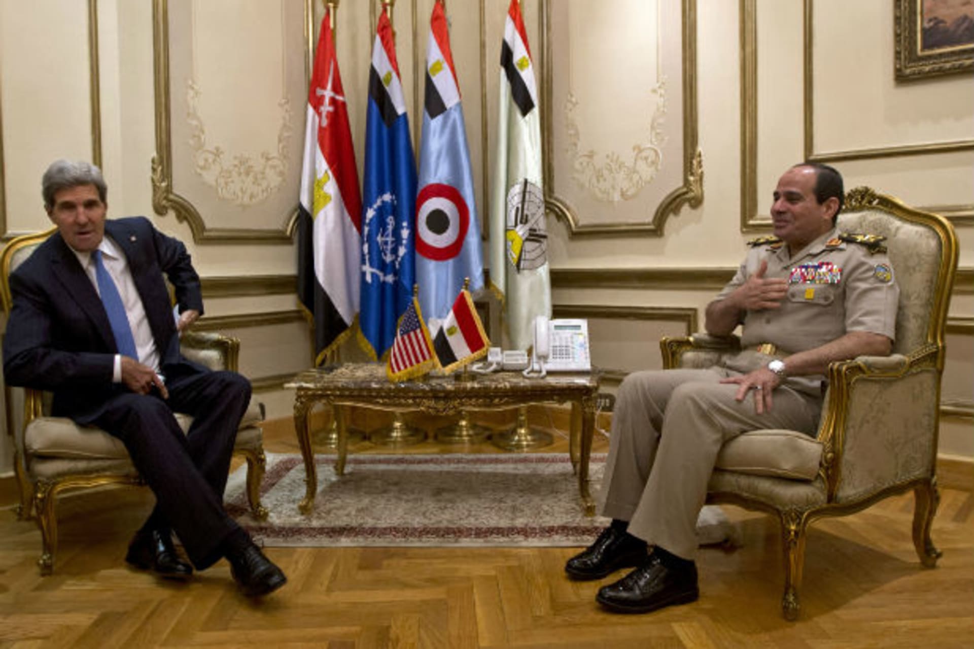 <p>Secretary of State John Kerry (L) meets with Egyptian Defense Minister General Abdel Fatah al Sisi (R) in Cairo on November 3, 2013.</p>
