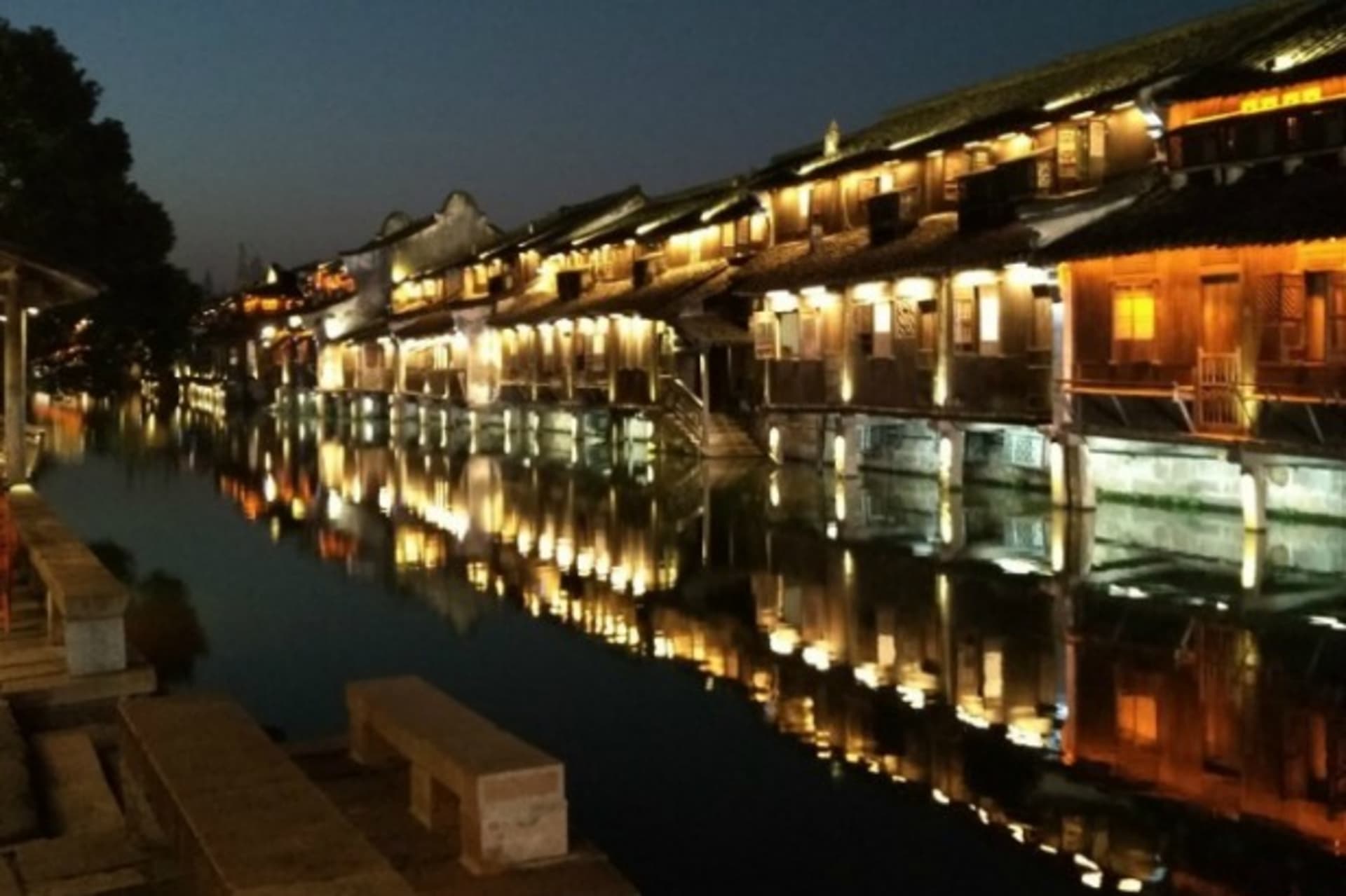 wuzhen-night-759x1024
