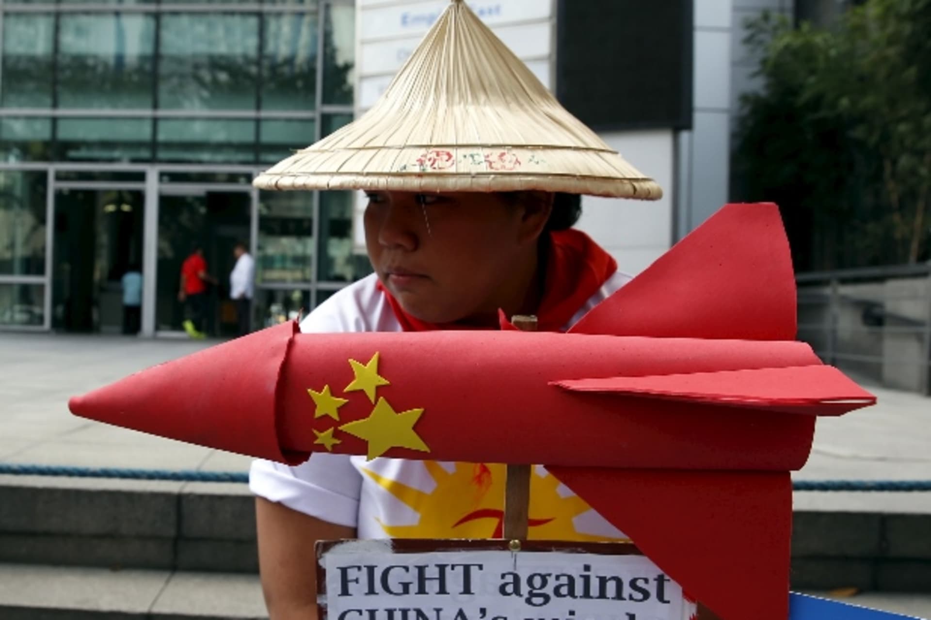 <p>Philippines-China-missile-protest</p>

