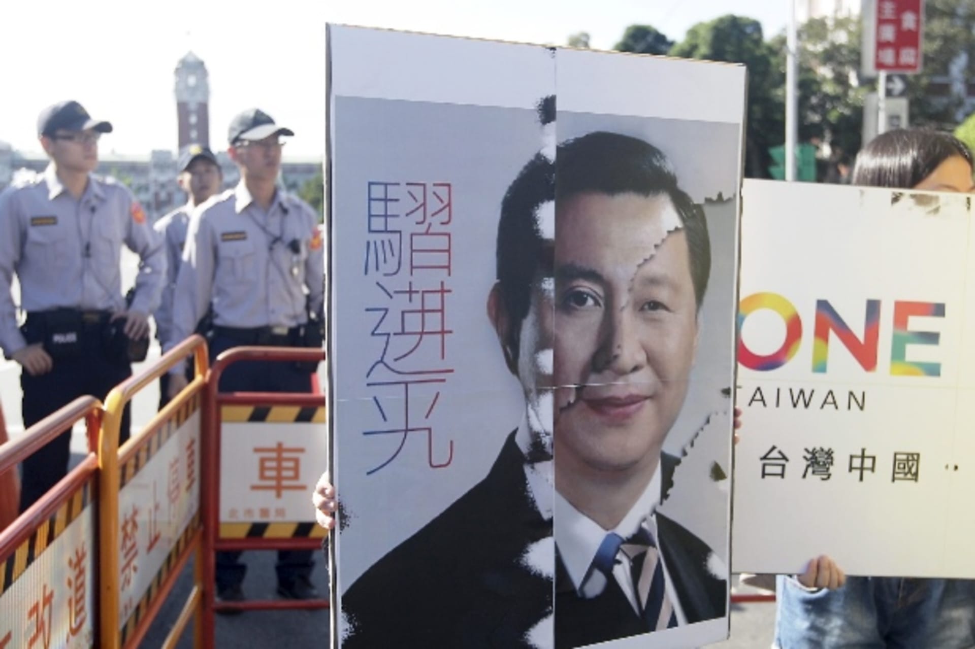 <p>Xi-Ma-summit – 11-6-15</p>
