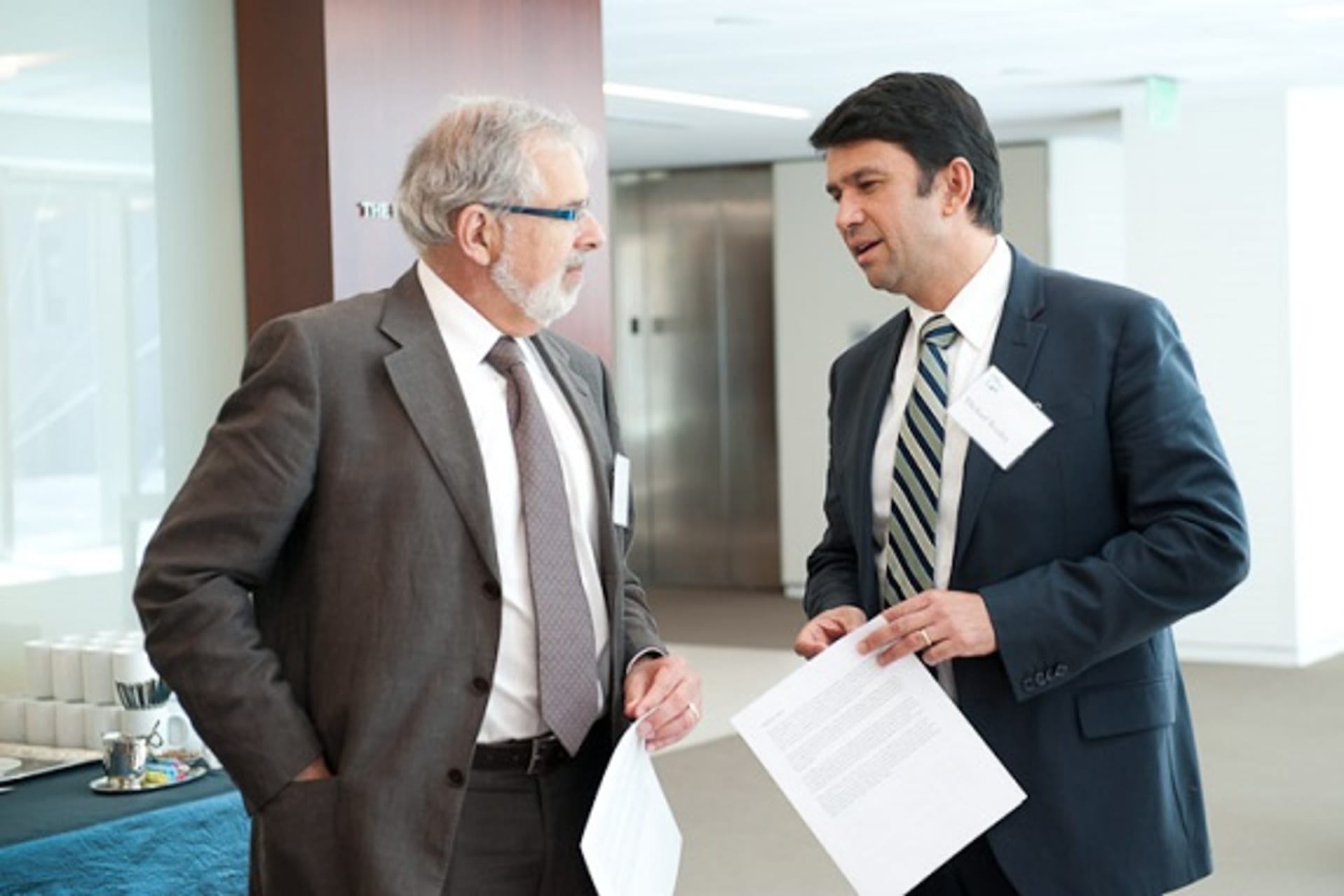 <p>Participants converse during the Council of Councils Inaugural Conference (Kaveh Sardari).</p>
