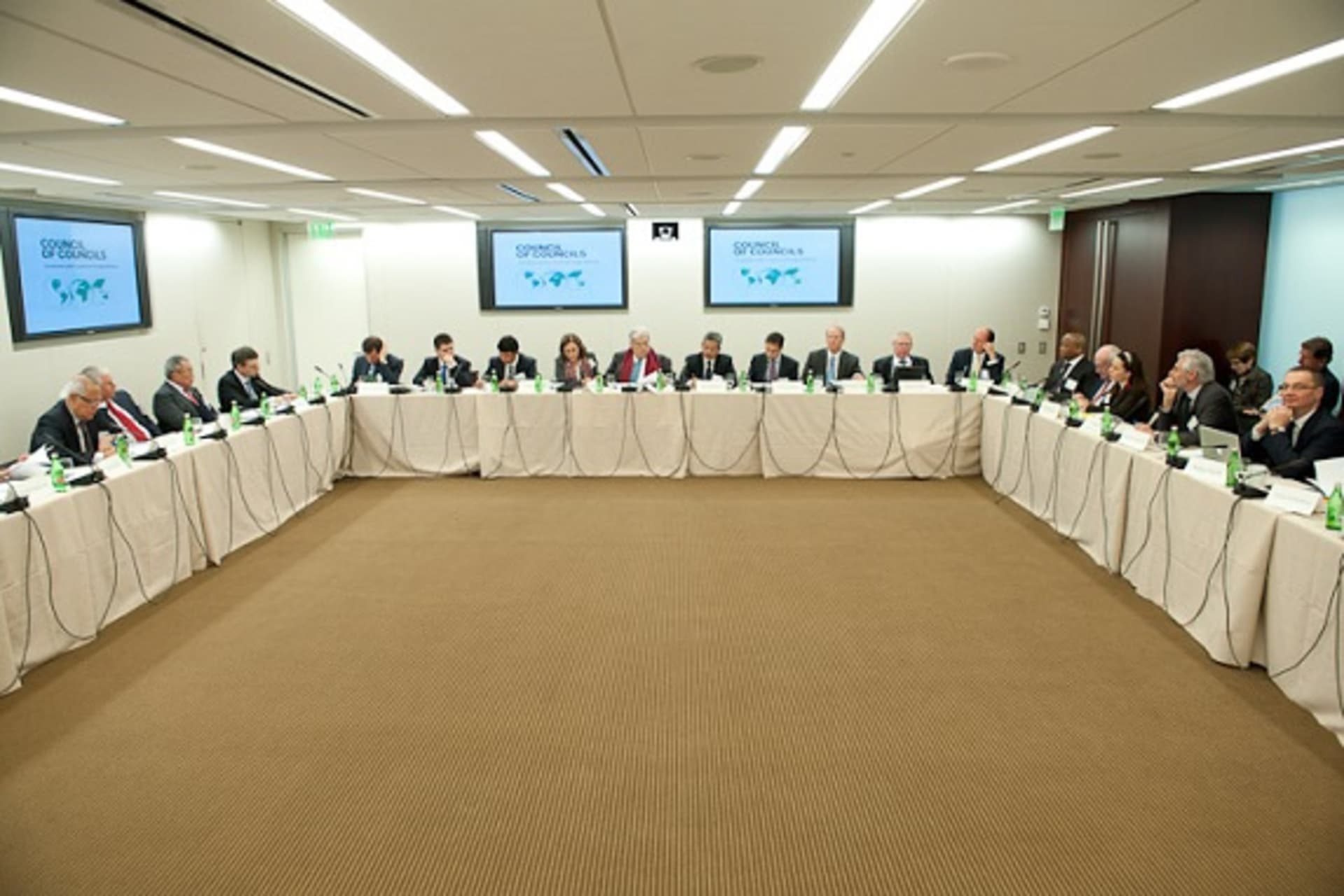 <p>Council of Councils members participate in a session during the CoC Inaugural Conference (Kaveh Sardari).</p>
