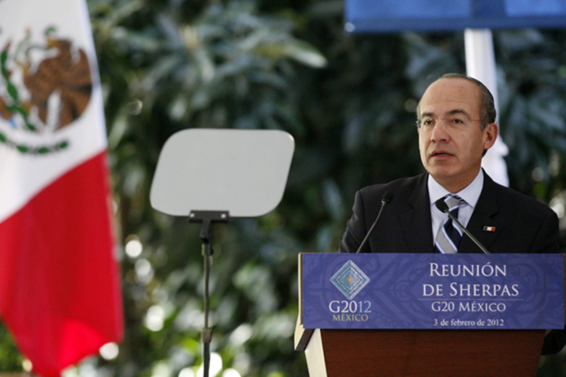 Mexican President Felipe Calderon speaks to members of the G20 during a G20 Sherpas' meeting at Los Pinos Presidential Palace in Mexico City