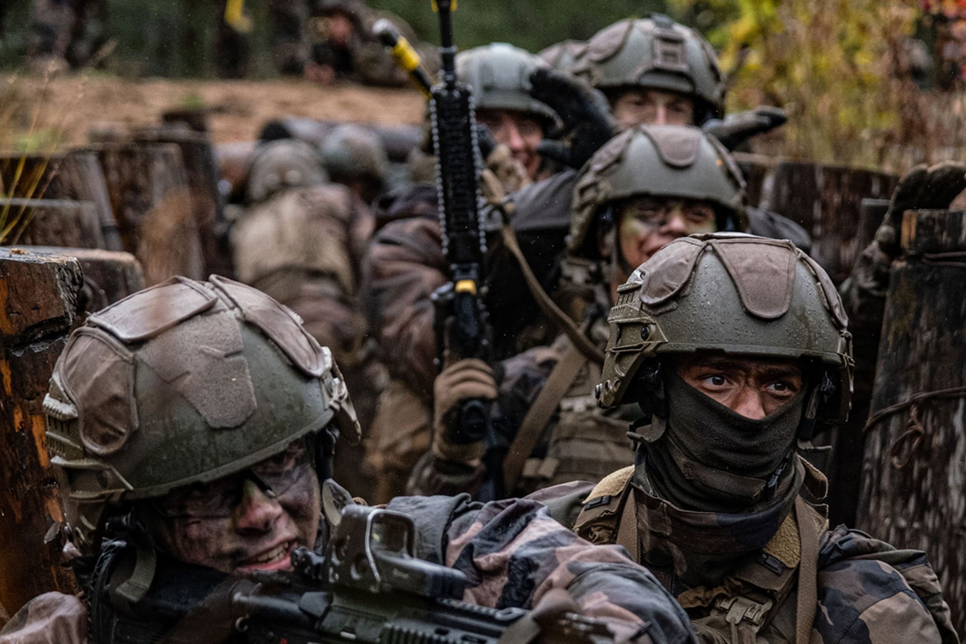 <p>French paratroopers and Estonian reservists conduct a joint training in trench warfare in October 2023.</p>
