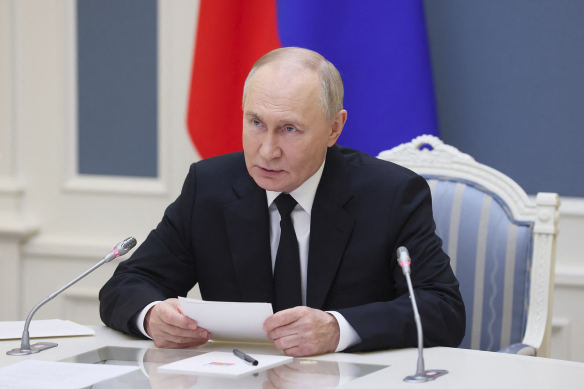 <p>Russian President Vladimir Putin conducts an exercise of Russia’s strategic nuclear deterrence forces, in Moscow</p>
