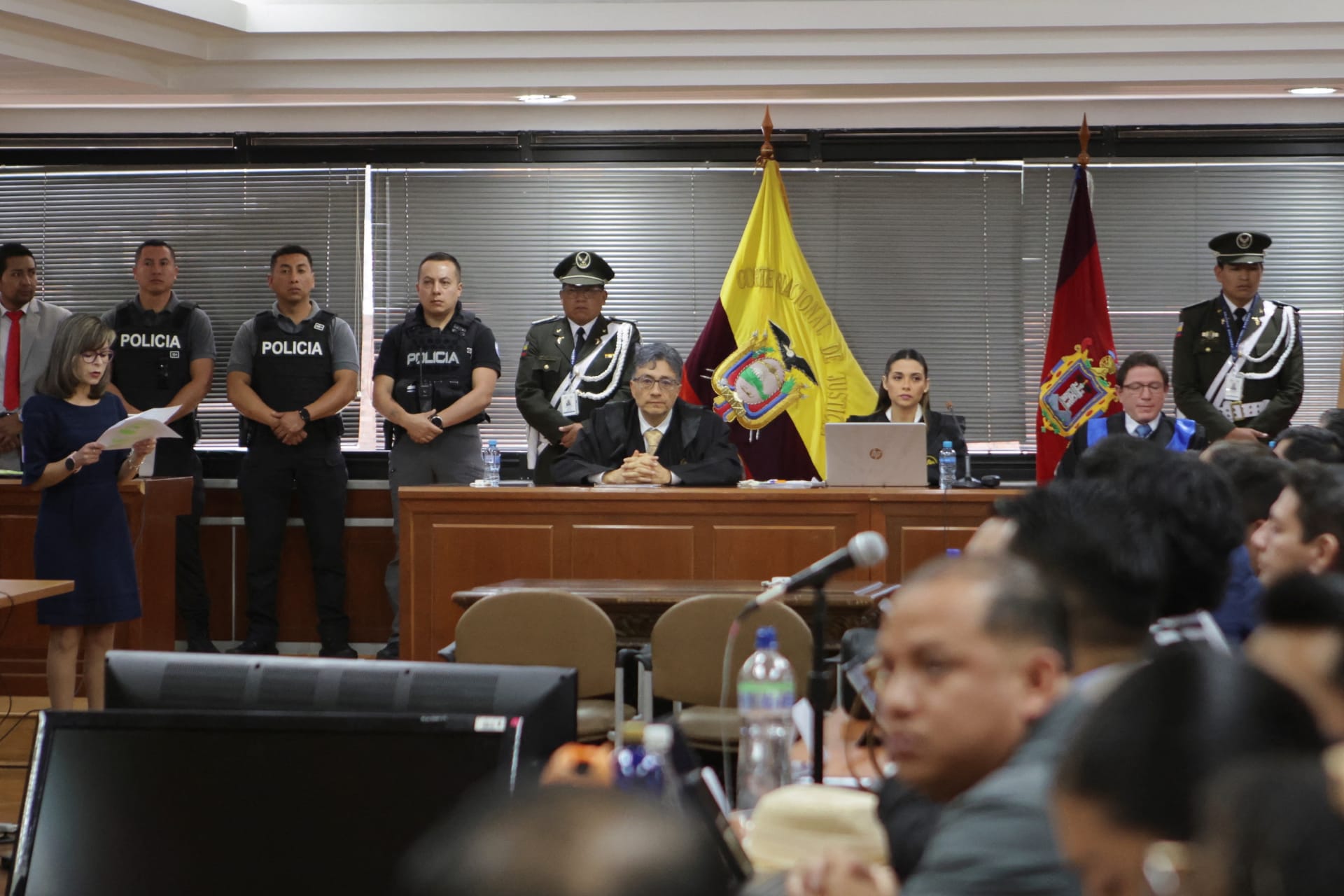 Photo of Ecuadorian judges convening to deliver sentences in the Metastasis case