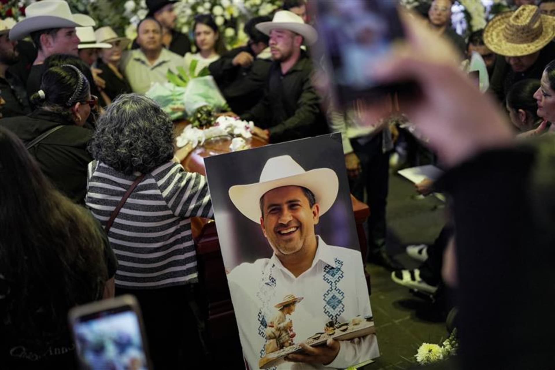Photo of Carlos Manzo funeral service